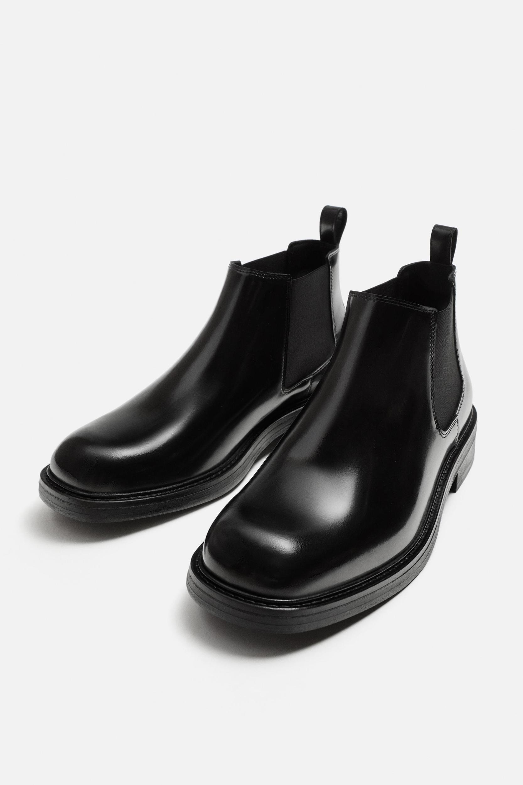LEATHER CHELSEA BOOTS LIMITED EDITION Product Image