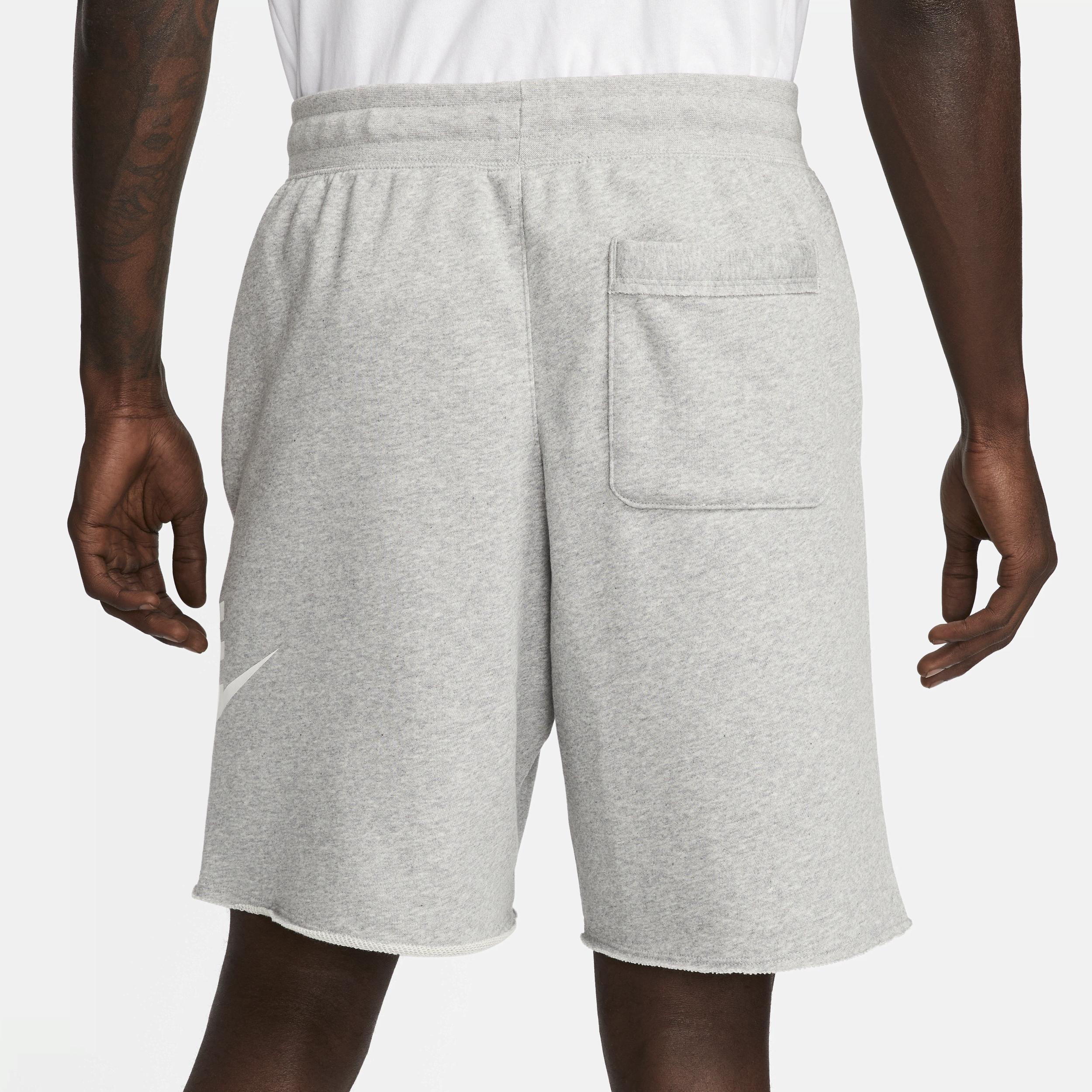 Nike Men's Club Alumni French Terry Shorts Product Image