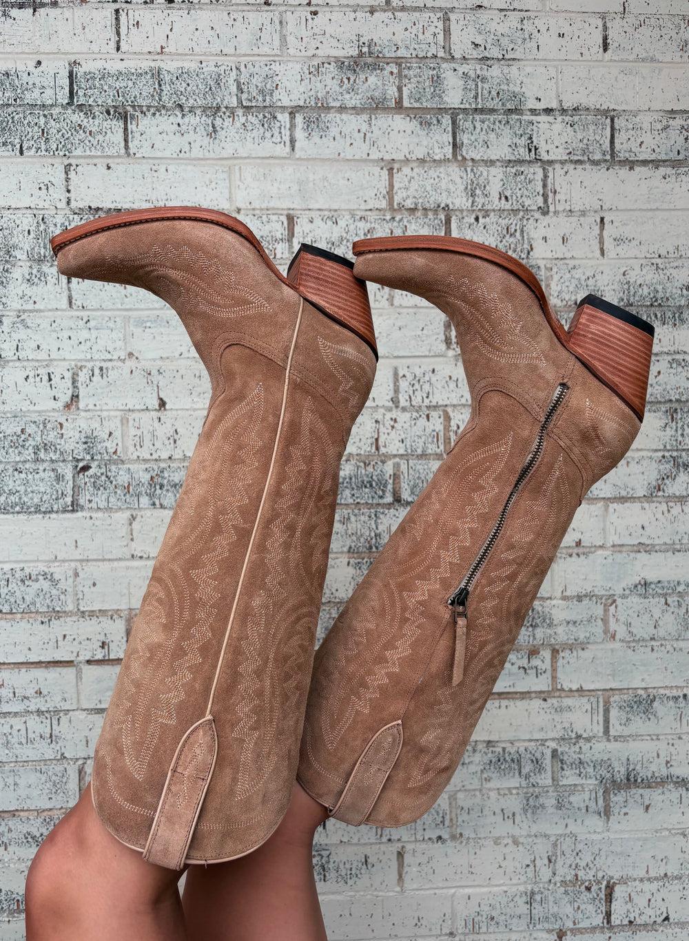 Women's Ariat Taupe Casanova XToe Boots Product Image