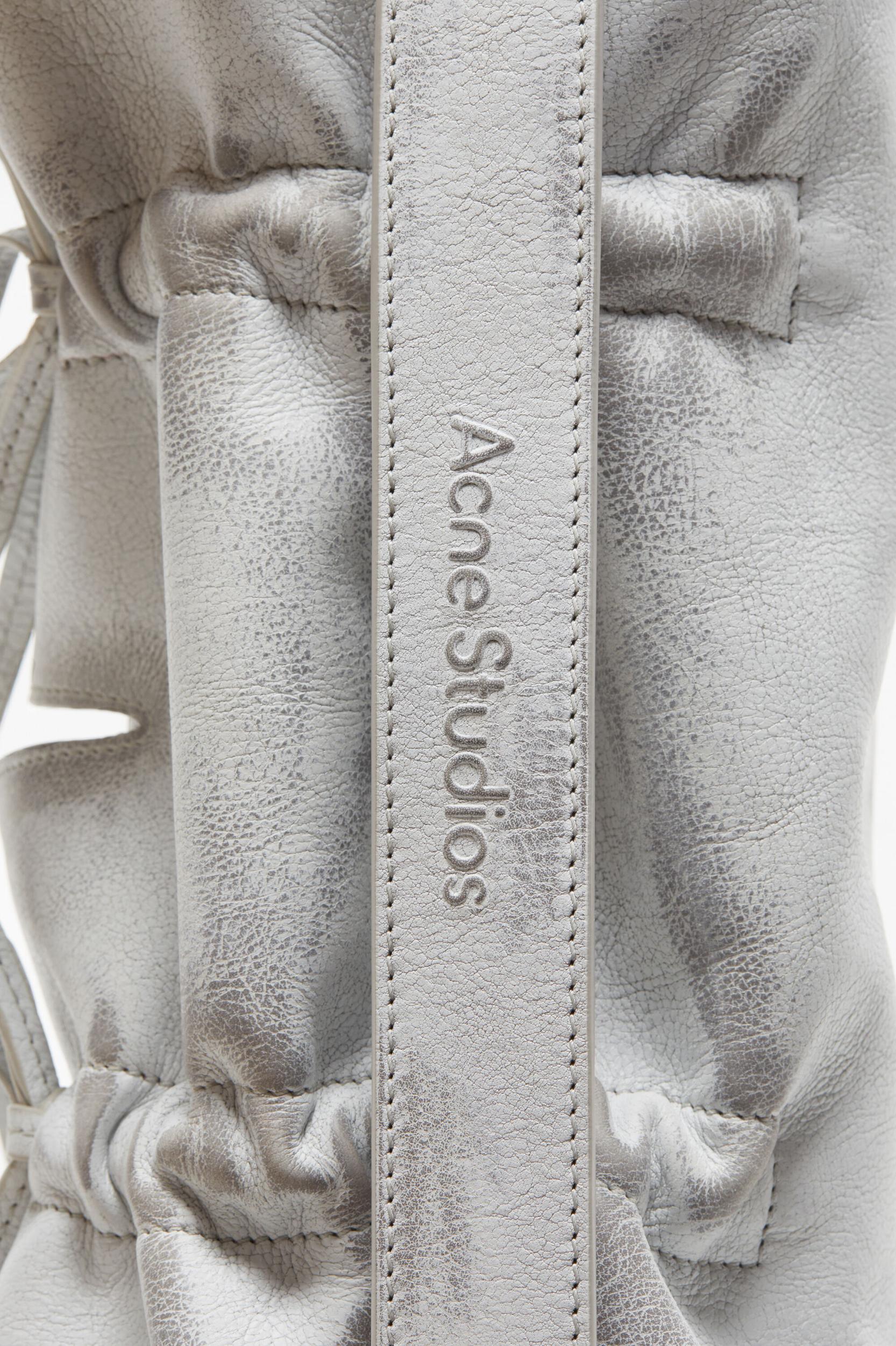 Multipocket bag Product Image