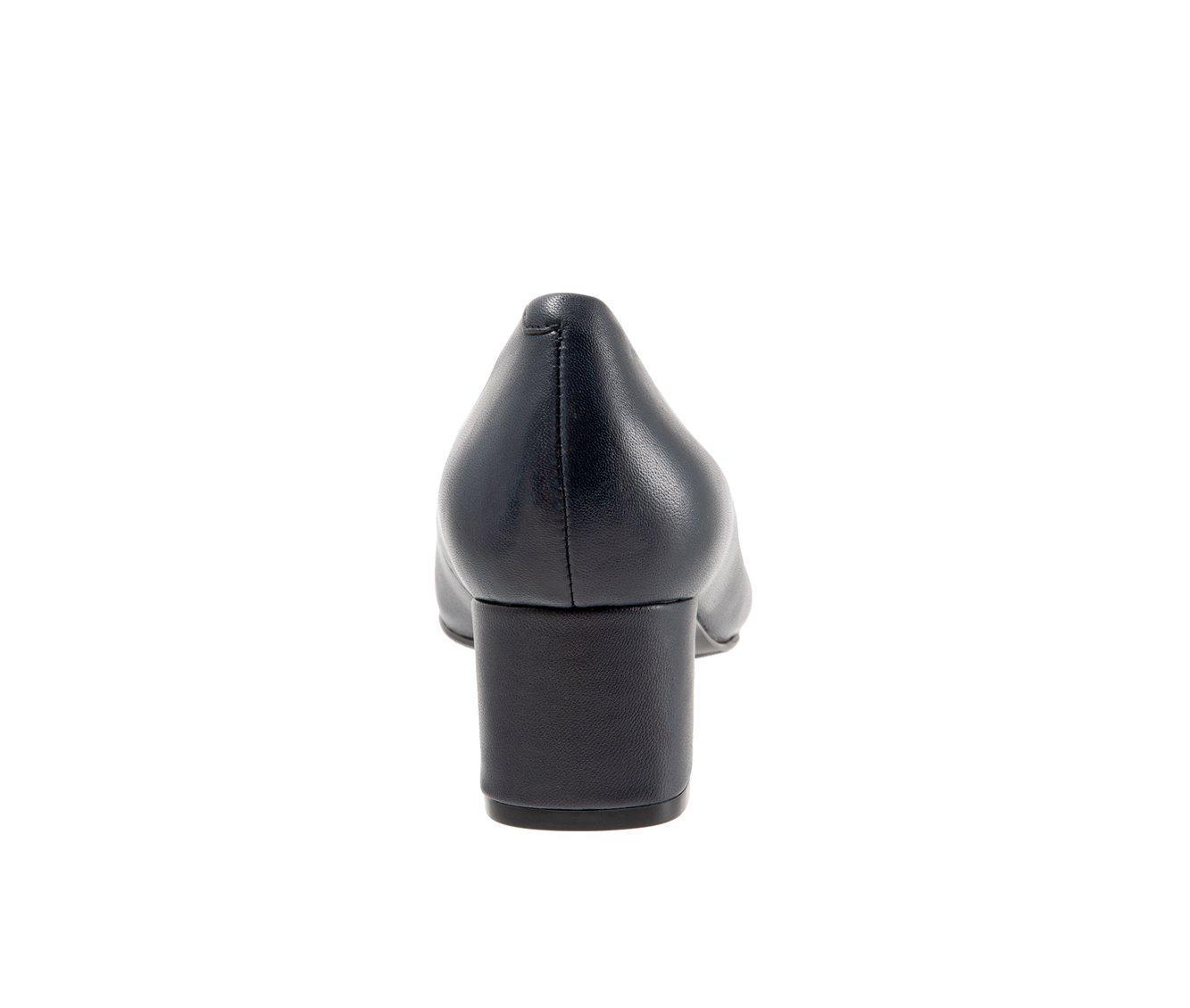 Women's Trotters Kari Pumps Product Image