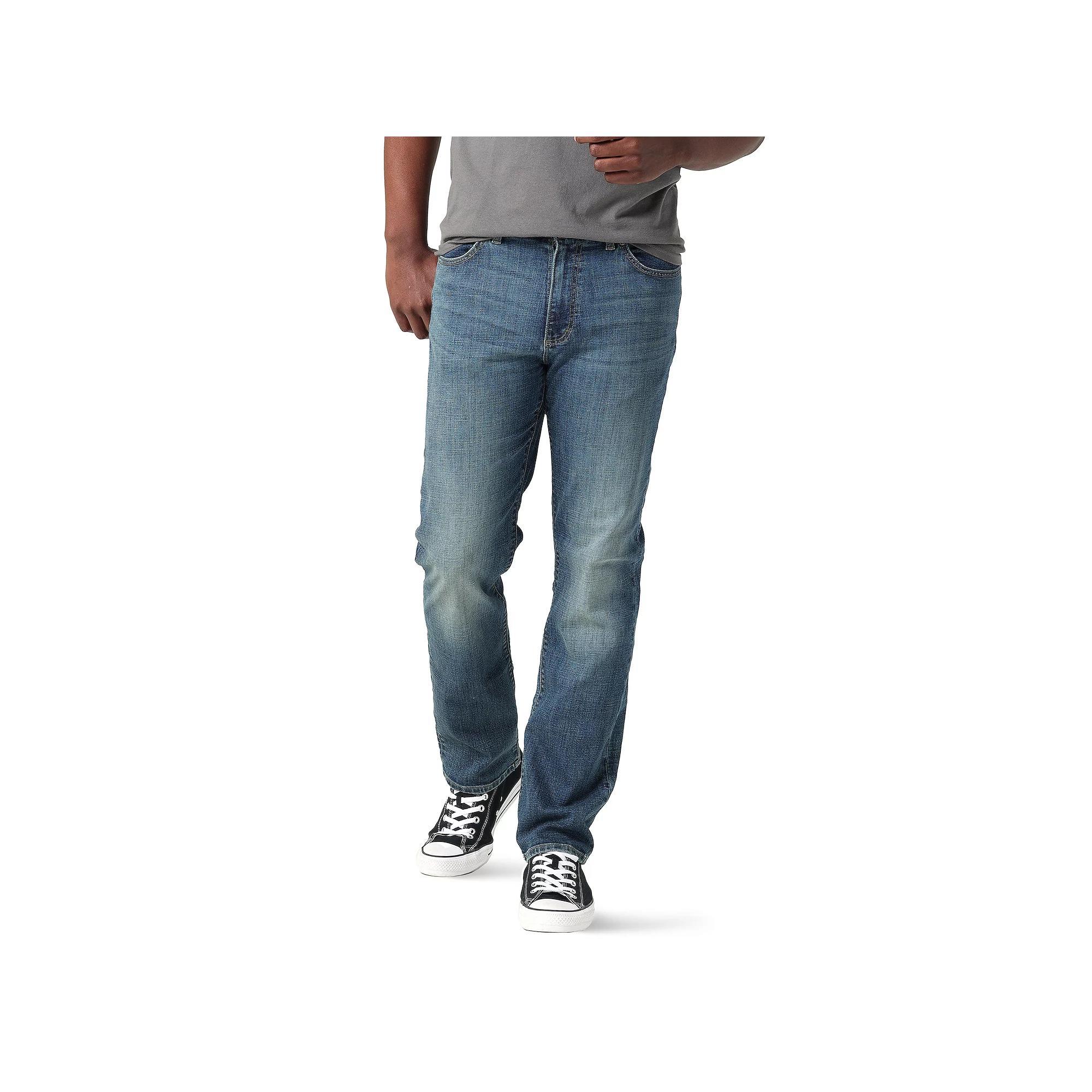 Men's Lee Extreme-Motion MVP Relaxed-Fit Jeans, Size: 38X29, Rinse Product Image