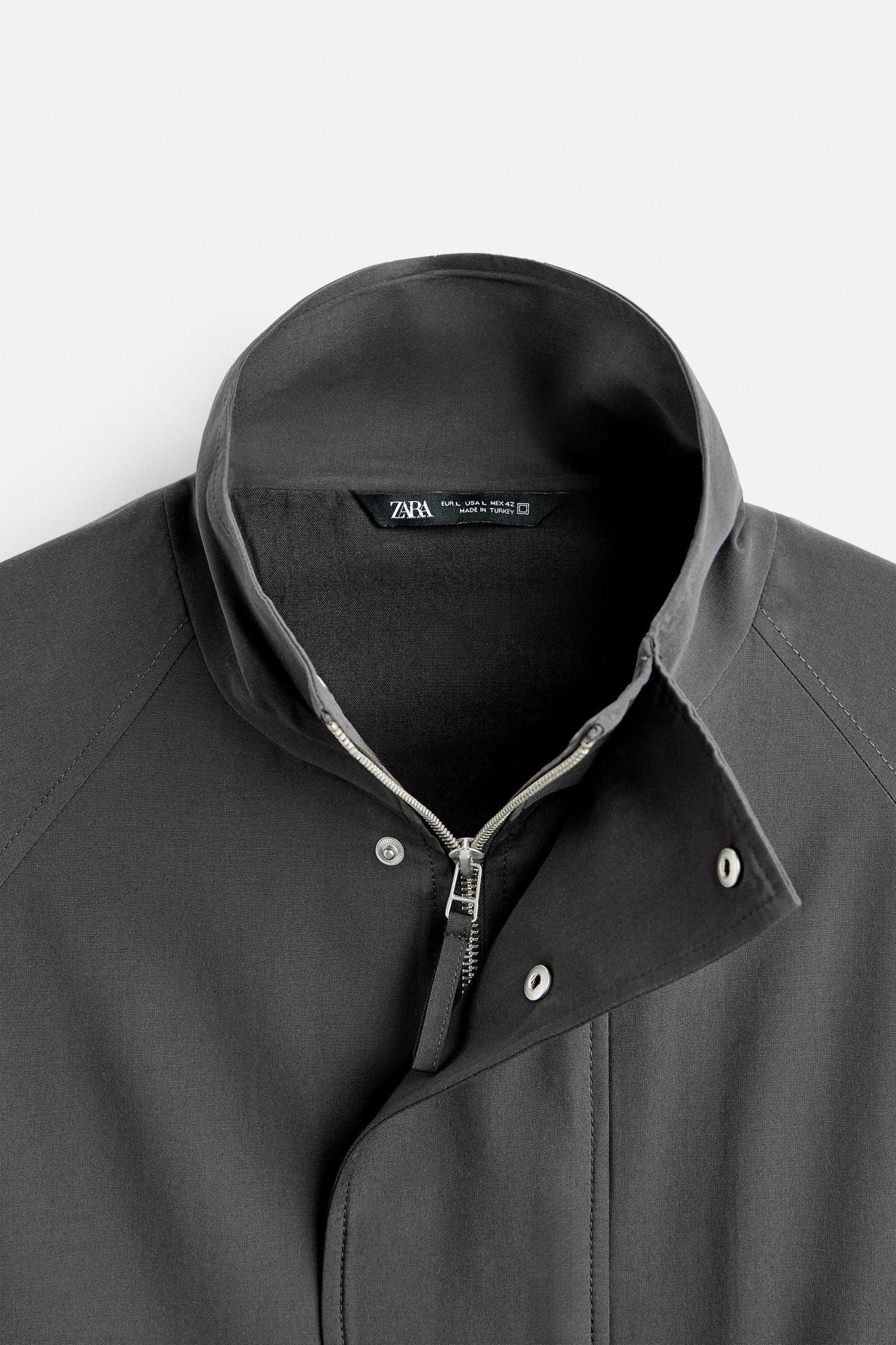 SHORT PARKA WITH POCKETS Product Image