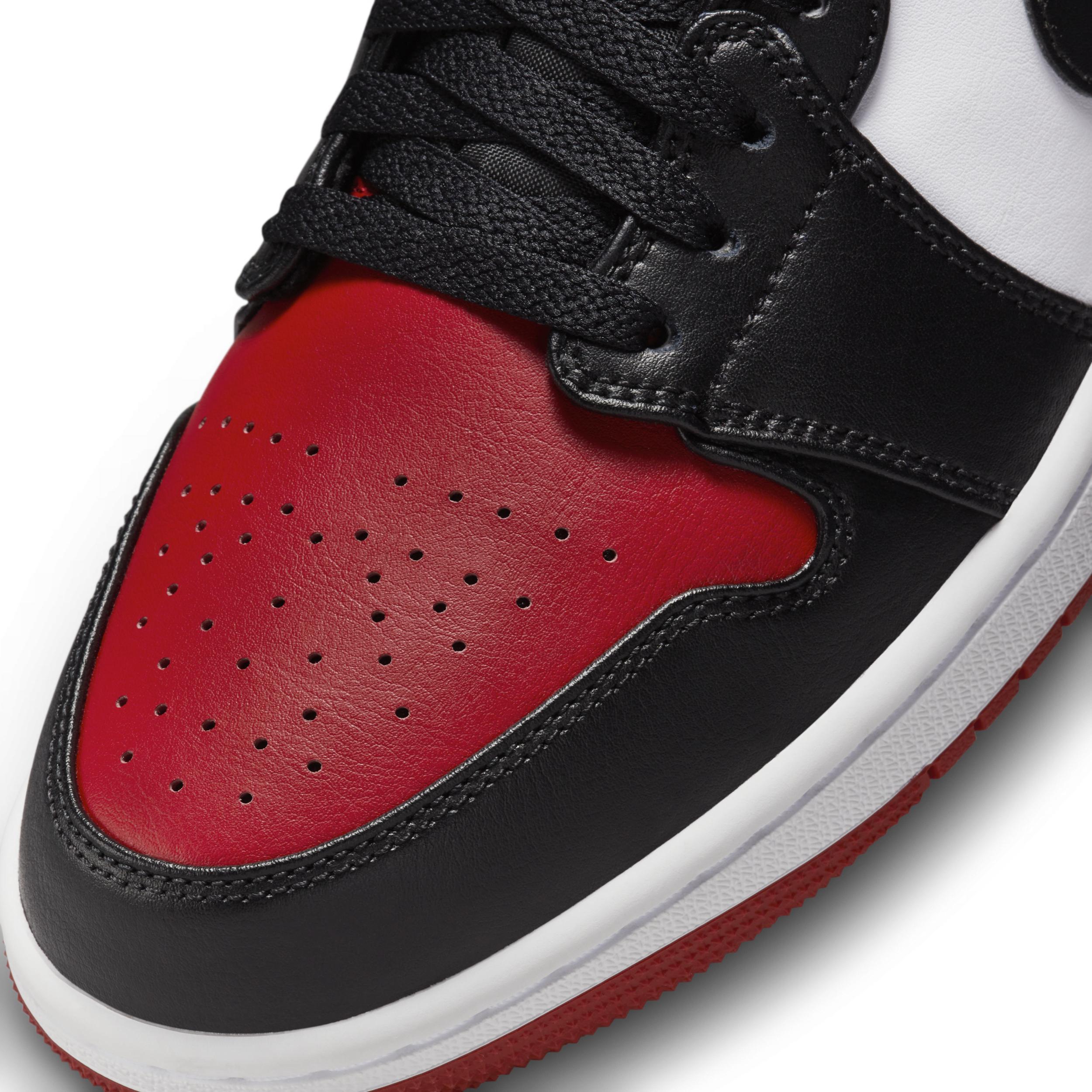 Jordan Mens Air Retro 1 Low Casual Shoes Product Image