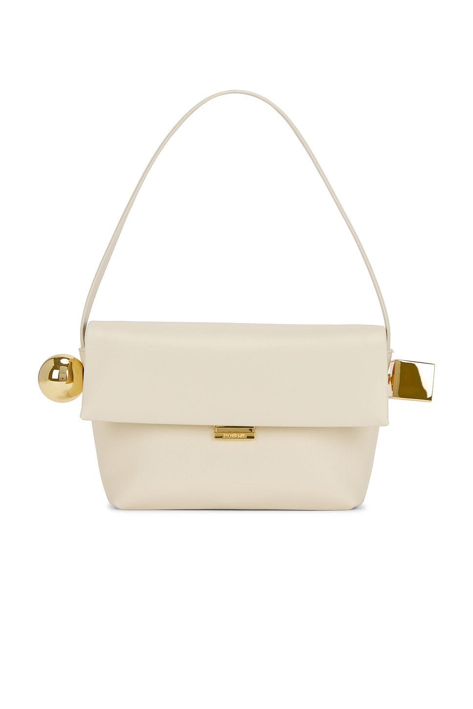 Le Rond Carré shoulder bag Product Image