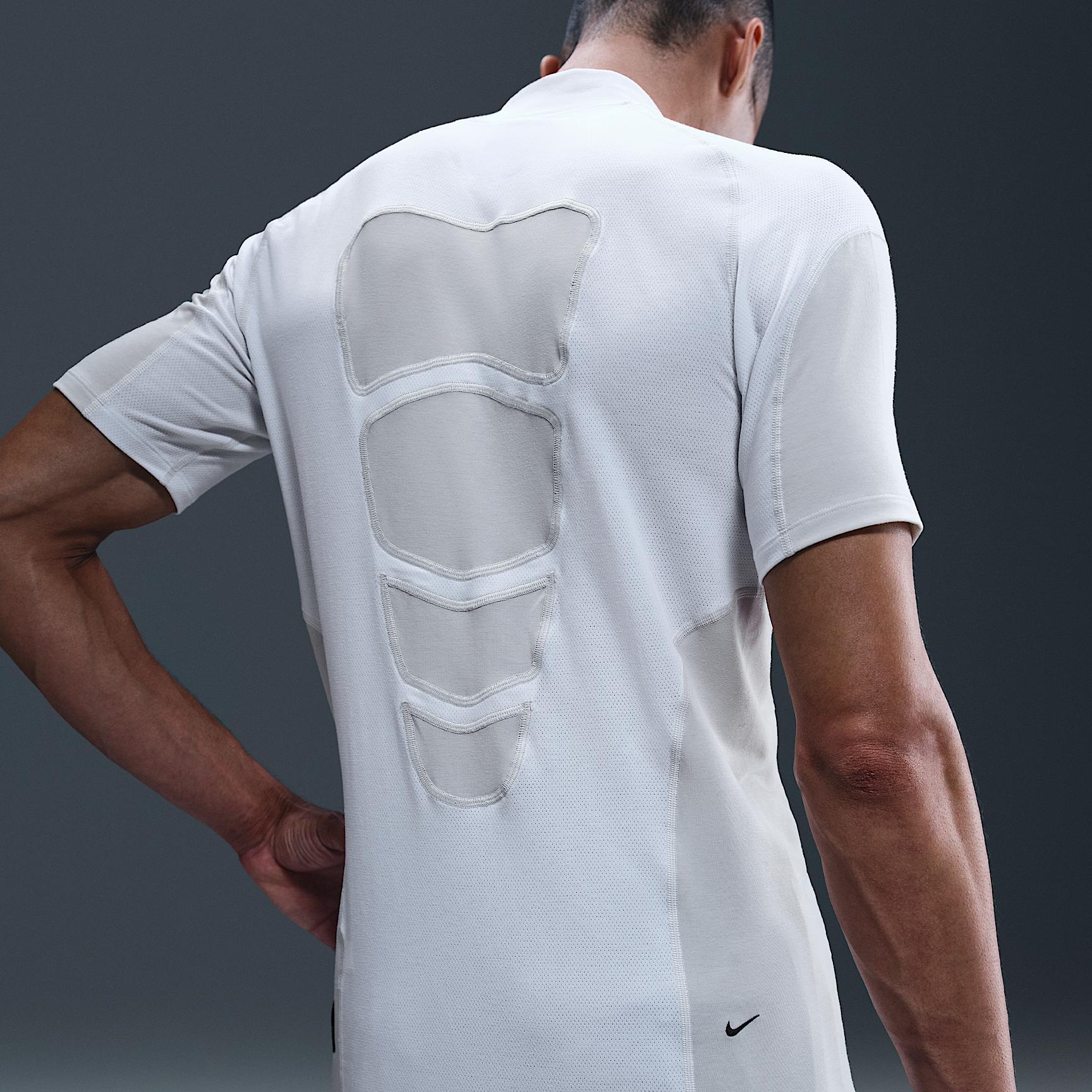 Nike Men's Tech Dri-FIT Short-Sleeve Base Layer Product Image