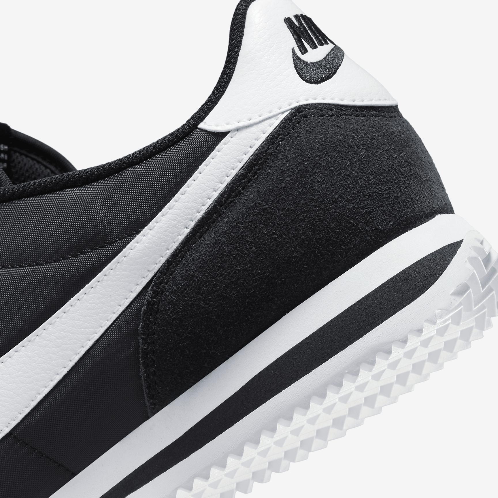 Nike Cortez Textile Men's Shoes Product Image