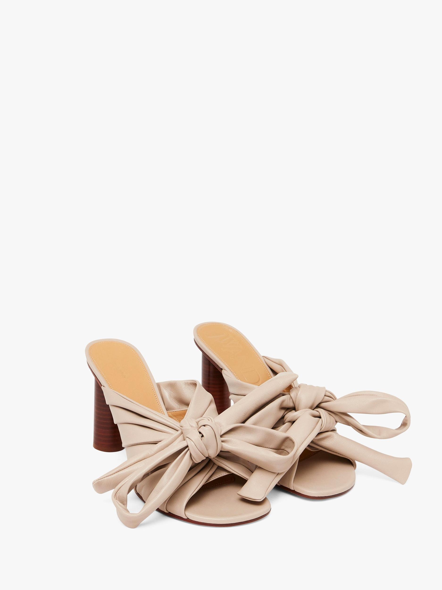 BOW HEELED MULES Product Image