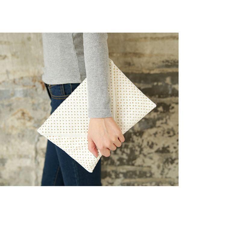 Long-Sleeve Plain Ribbed Henley T-Shirt Product Image