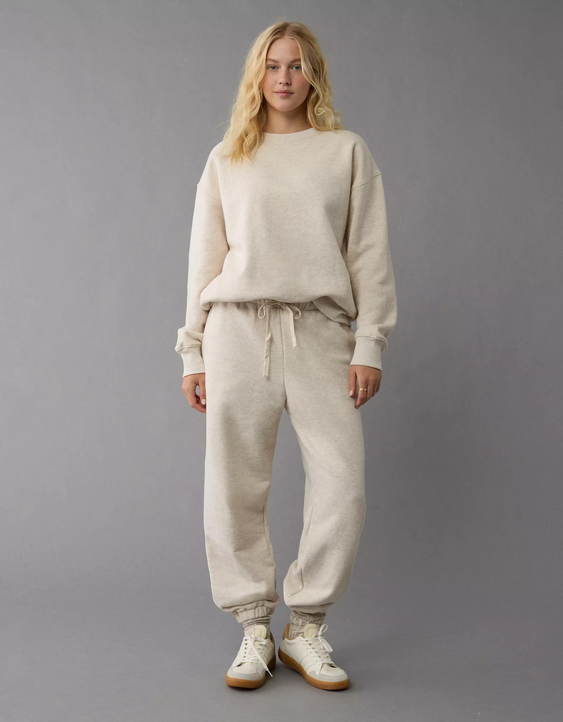 AE Everyday Luxe Crew Neck Sweatshirt Product Image