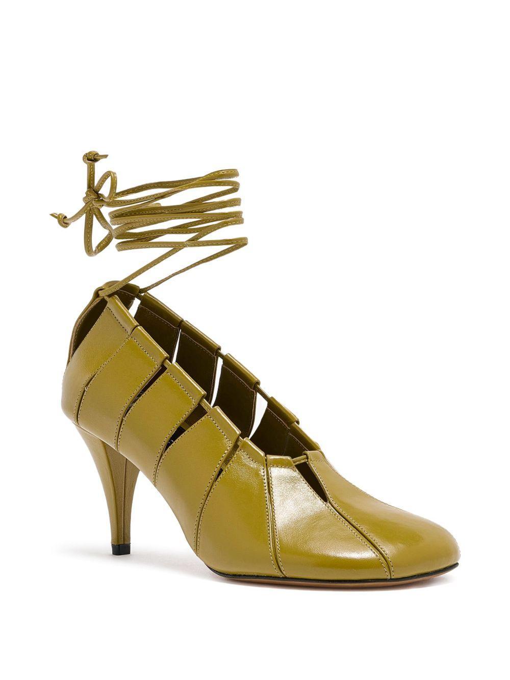 leather heeled pumps Product Image
