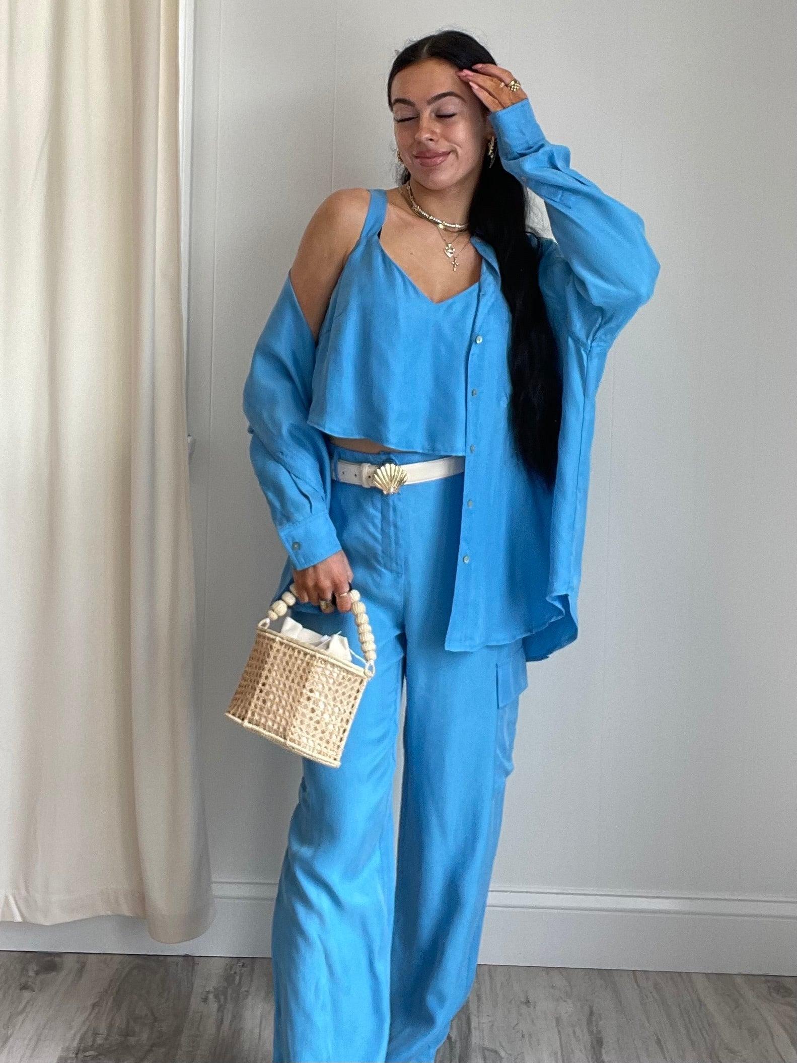 FINAL SALE Mella Wide Leg Cargo Pants | Blue Product Image