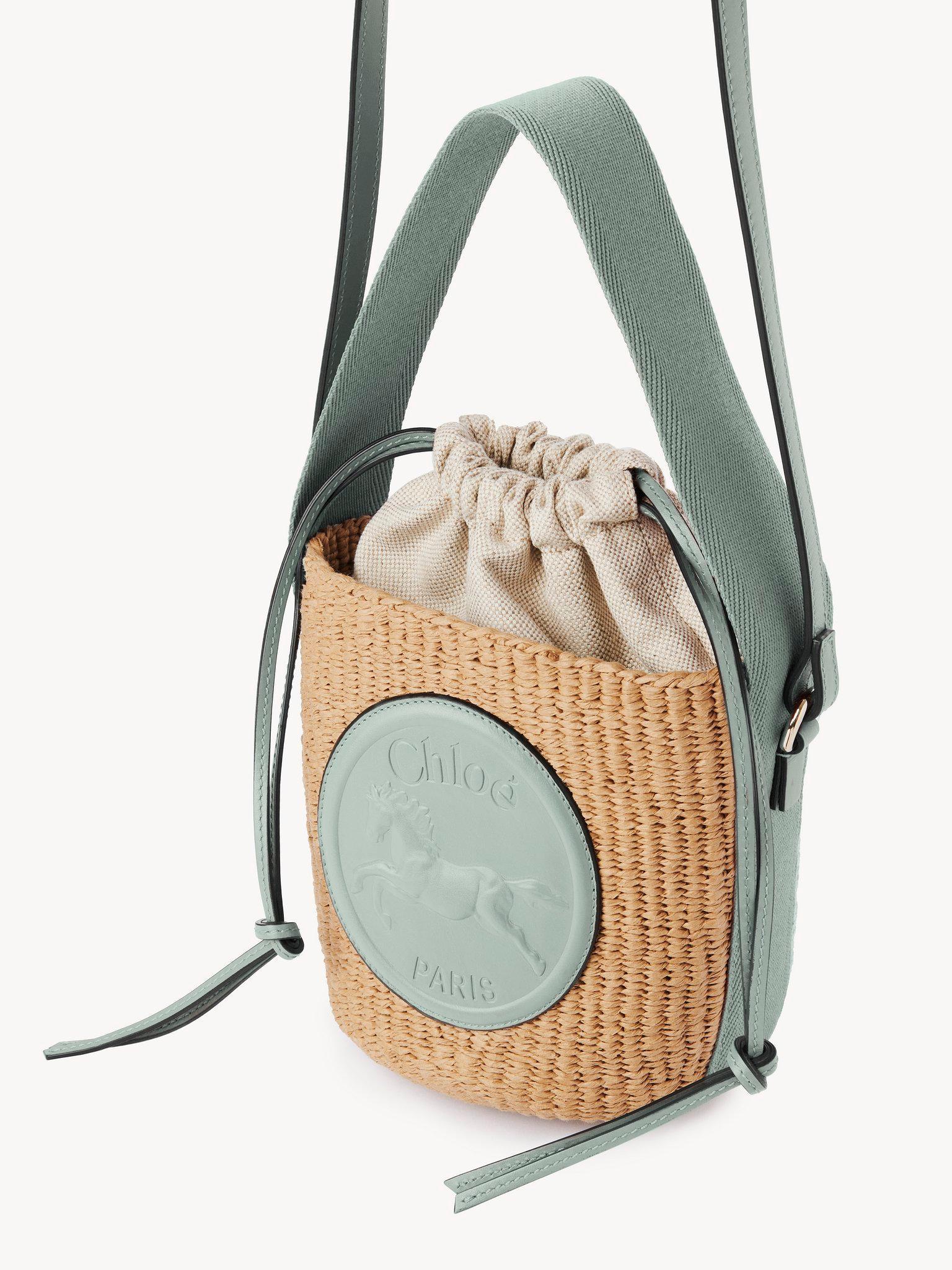 Small Horse Medal basket in natural fibers Product Image