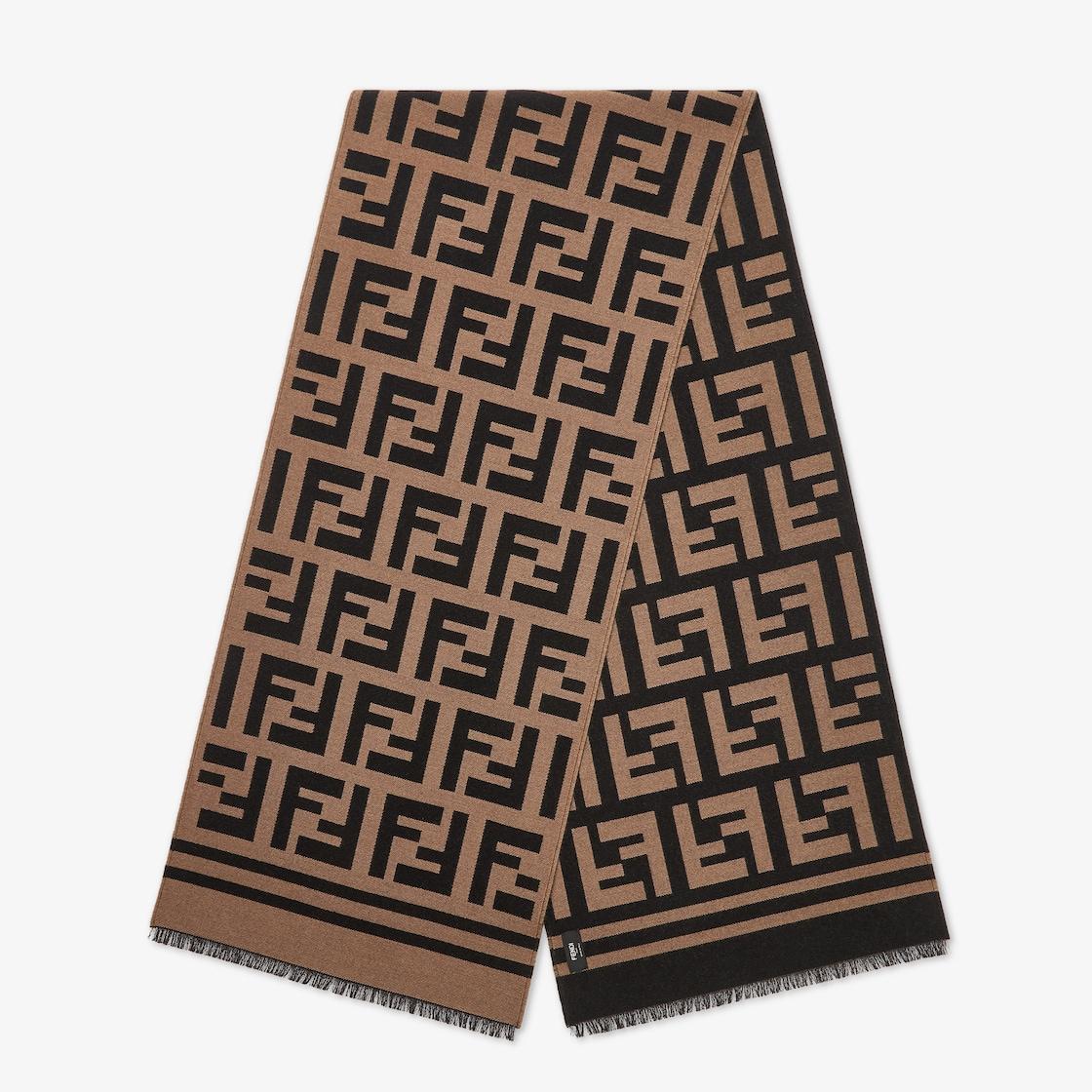 ScarfBeige wool and silk scarf Product Image
