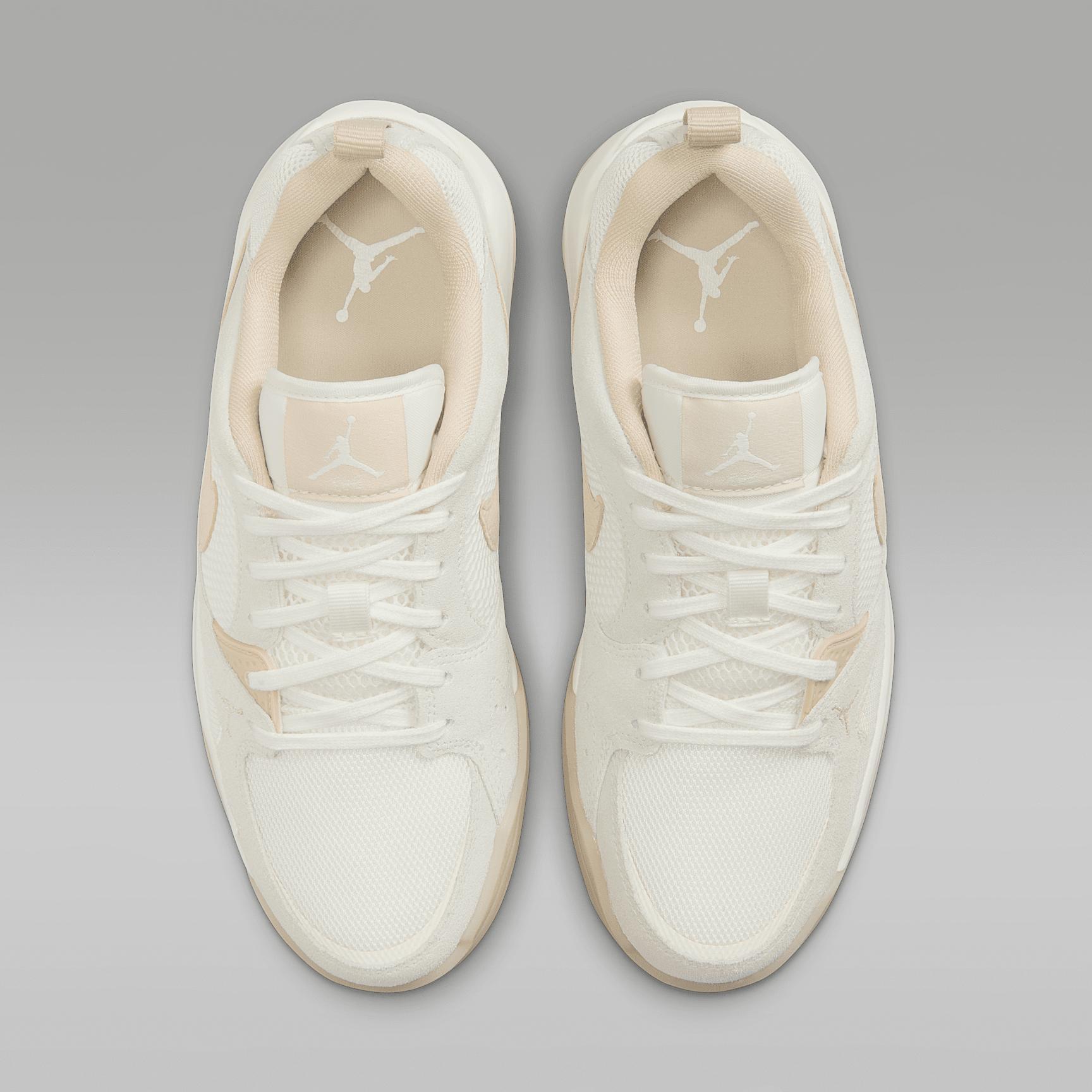Women's Jordan CMFT Era Shoes Product Image