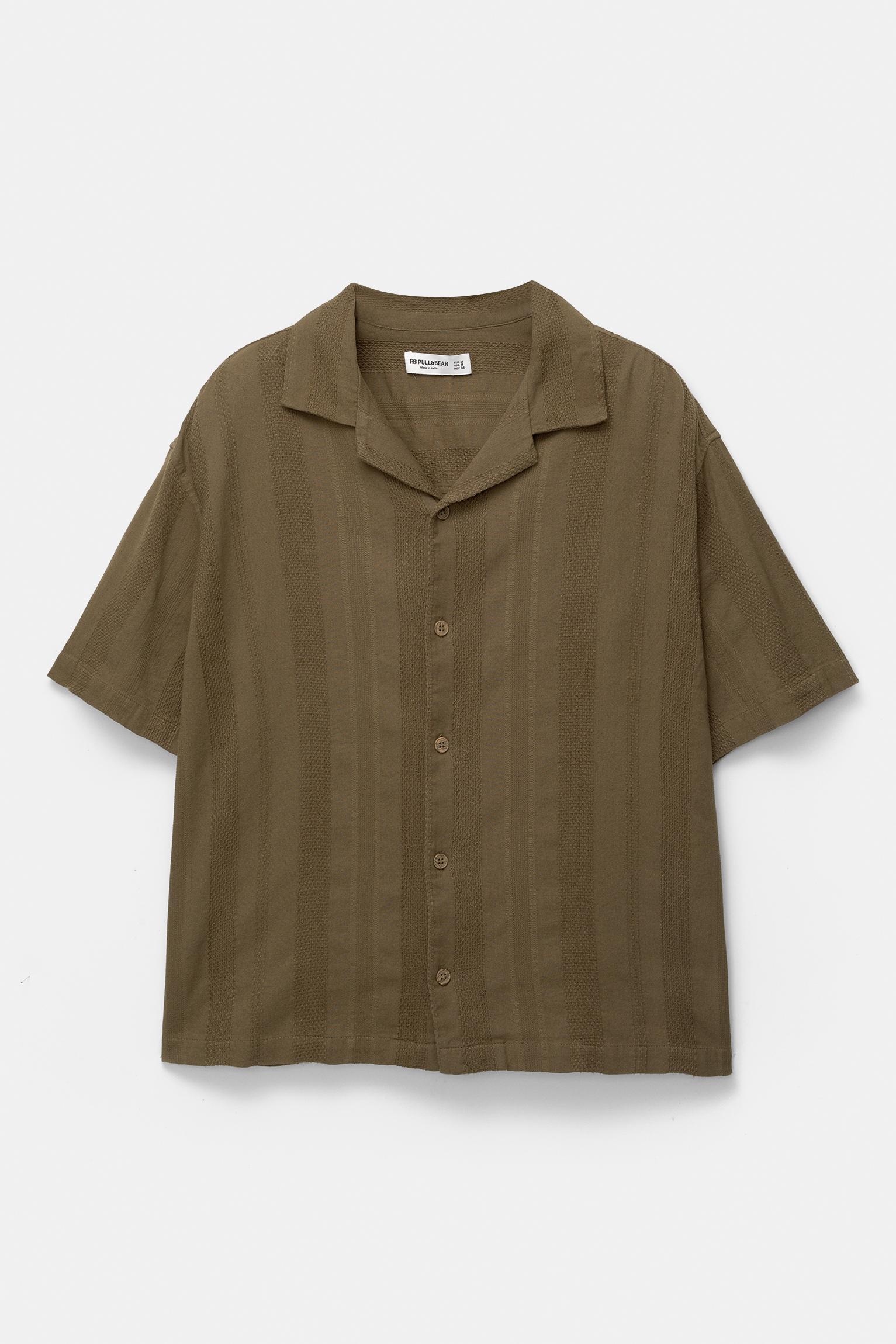 Rustic short sleeve shirt Product Image
