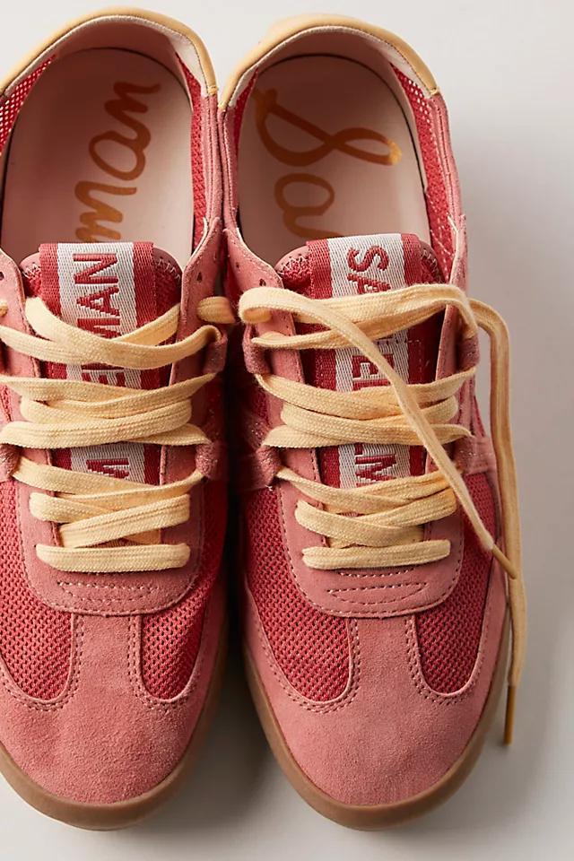 Irma Sneakers Product Image