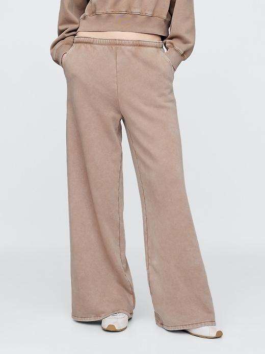 VintageSoft Baggy Wide-Leg Sweatpants Product Image