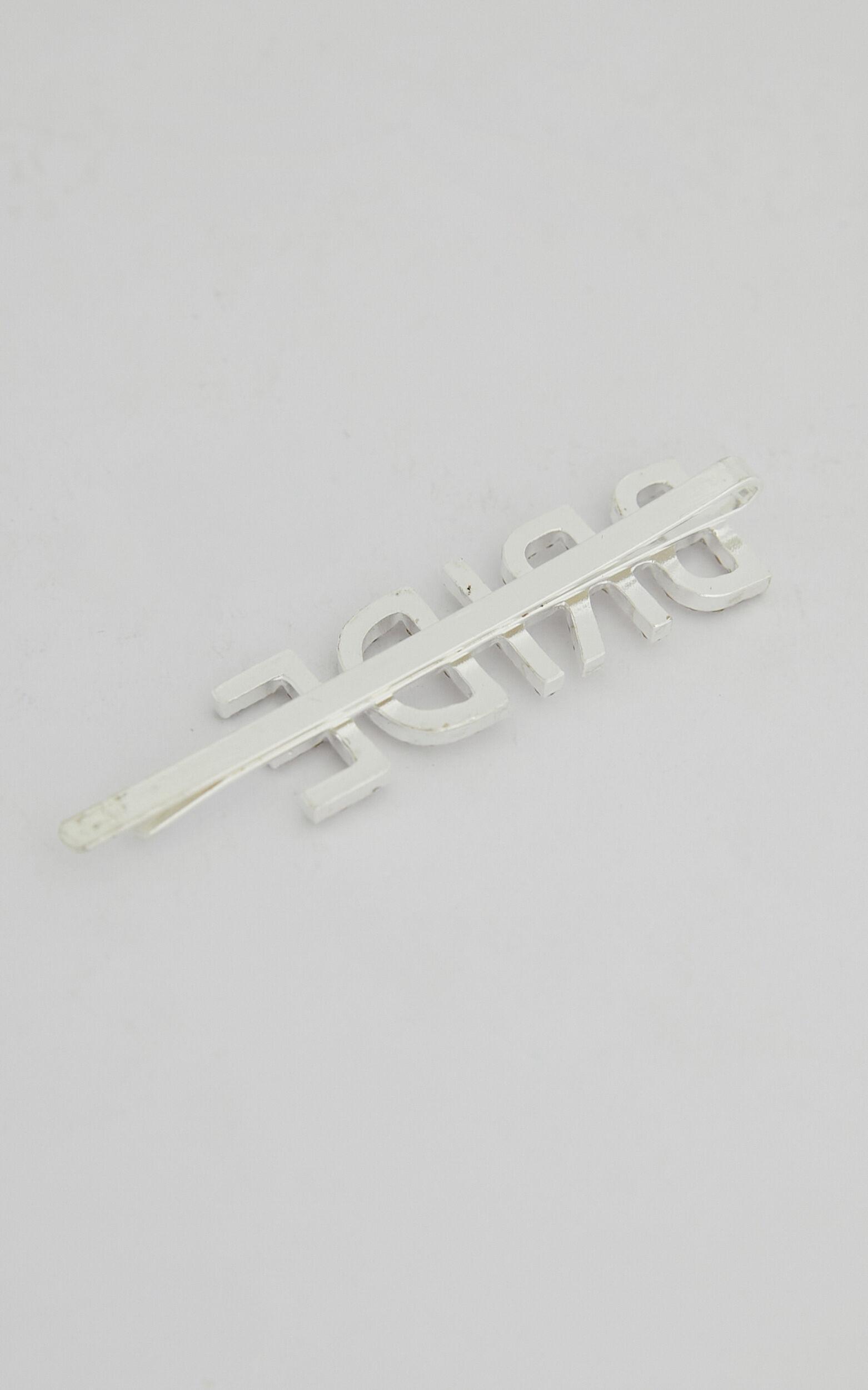 Bride Hair Pin in Silver Product Image