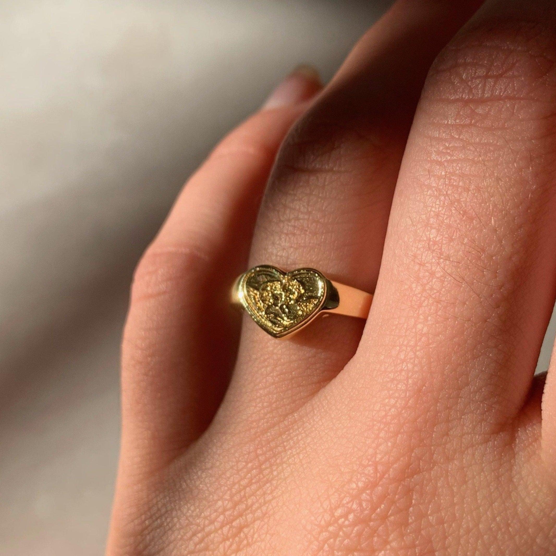 Heavenly Kiss Ring Product Image