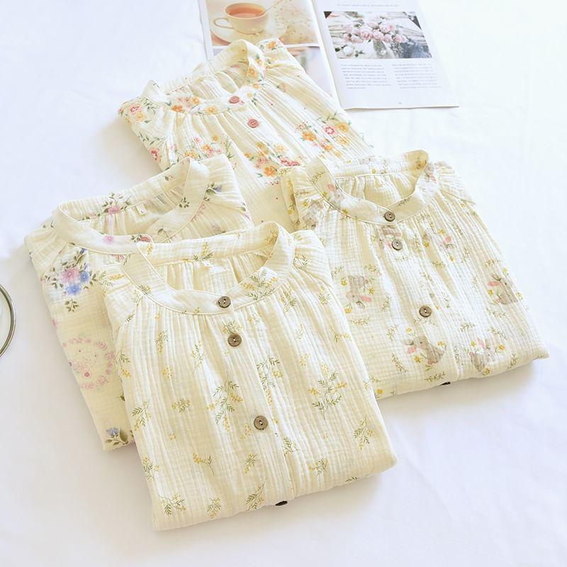 Pajama Set: Long-Sleeve Patterned Top + Pants Product Image