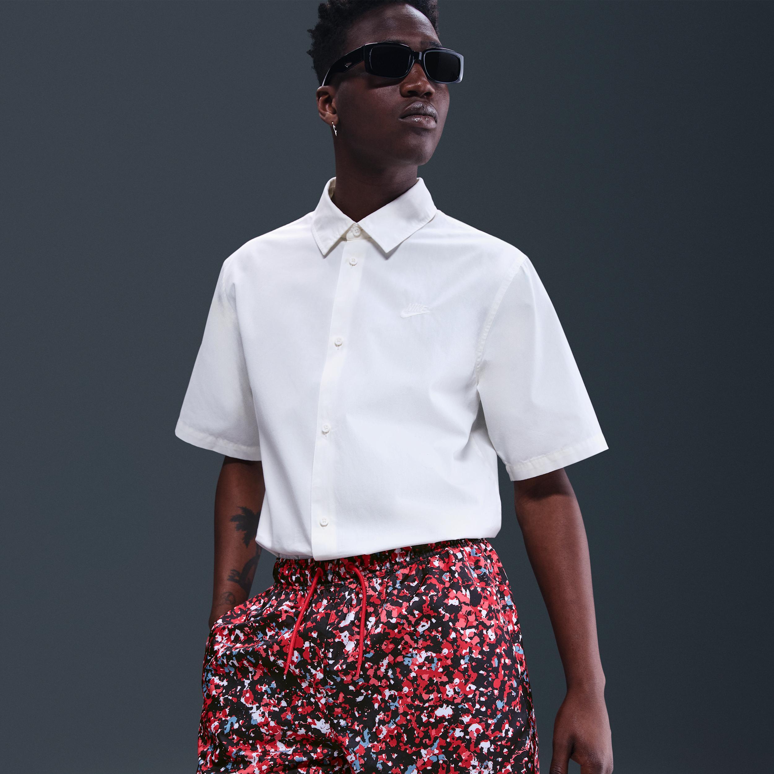 Nike Sportswear Club Men's Woven Shorts Product Image
