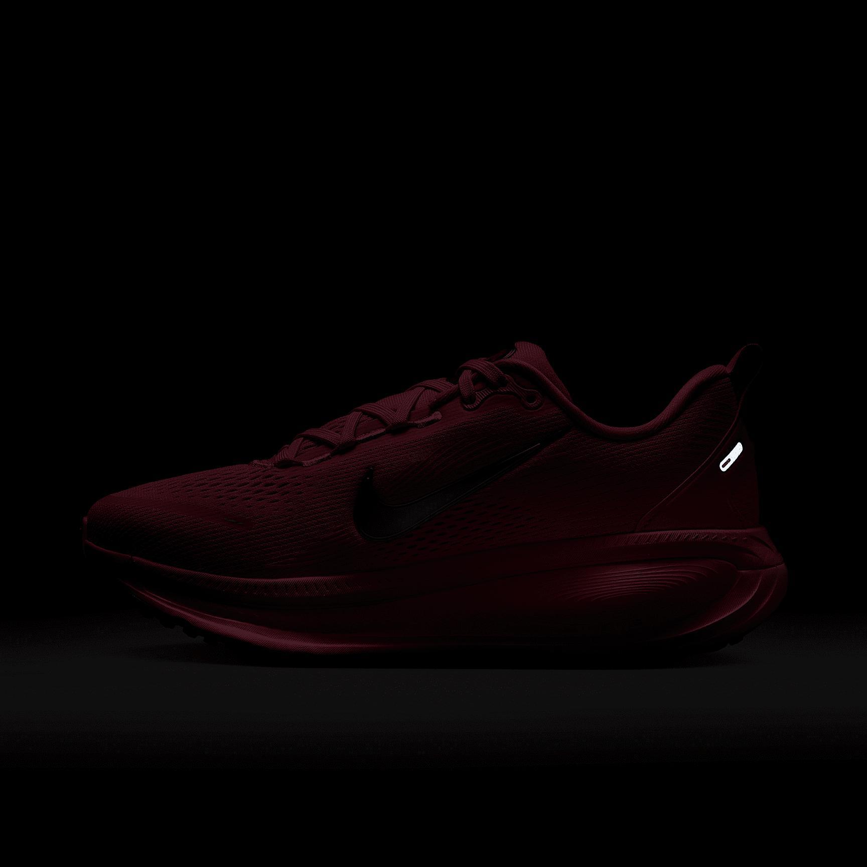 Nike Vomero 18 Women's Road Running Shoes Product Image