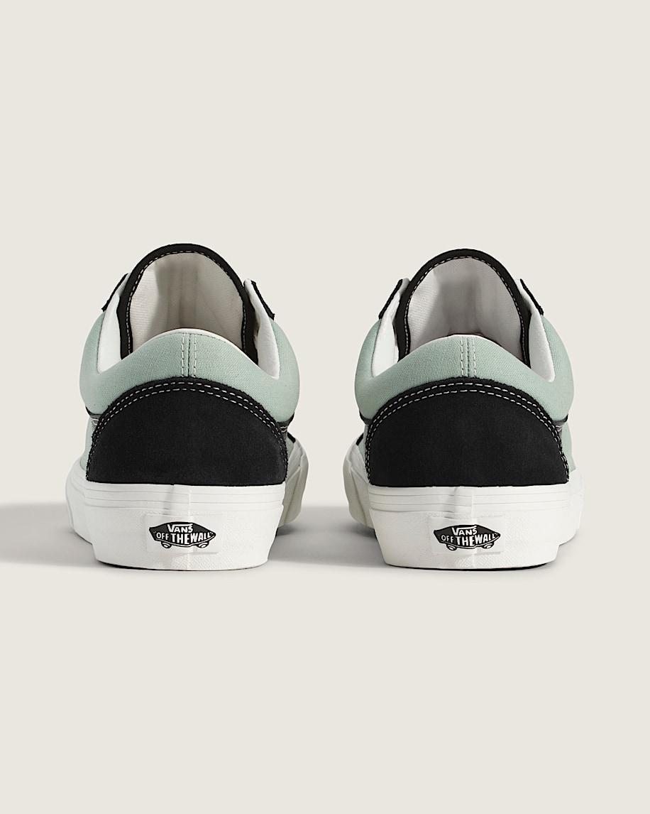 Old Skool Shoe in Grey / Mist Green| Vans US Product Image