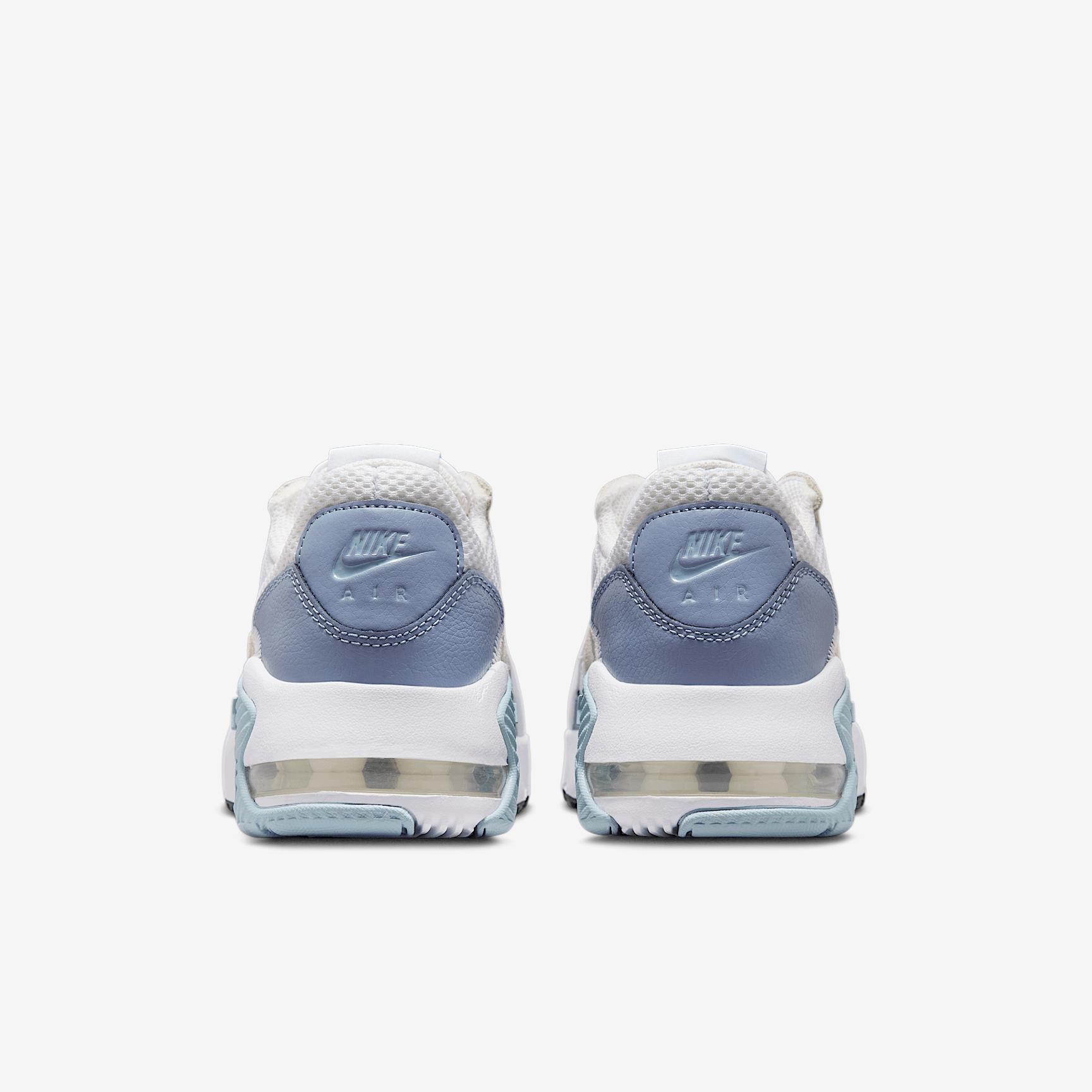 Nike Women's Air Max Excee Shoes Product Image