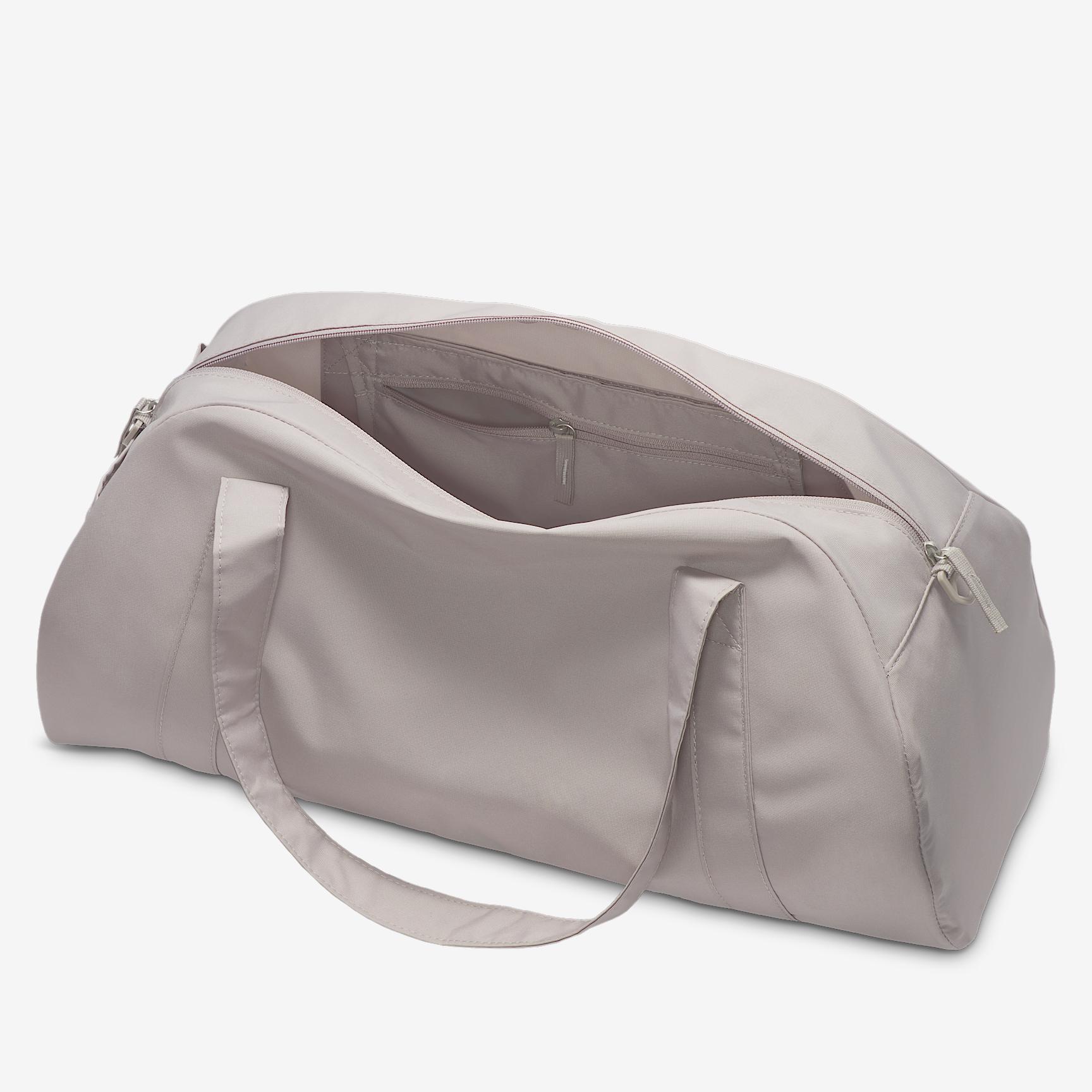 Nike Gym Club Duffel Bag (24L) Product Image