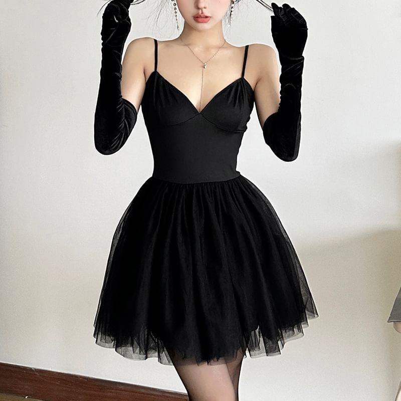Spaghetti Strap V-Neck Plain Mini Tutu A-Line Dress Product Image