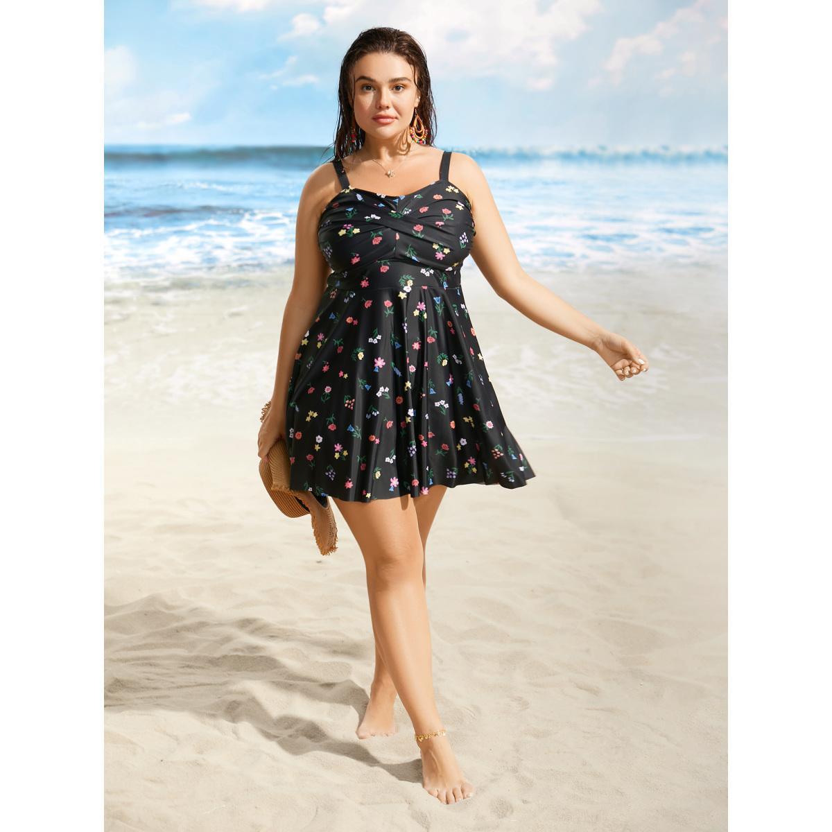 Plus Size Heart Neckline Floral Twist Front Swim Dress Women's Swimwear Black Beach Bodycon Heart neckline High stretch Curve Swim Dresses BloomChic 26/4X Product Image