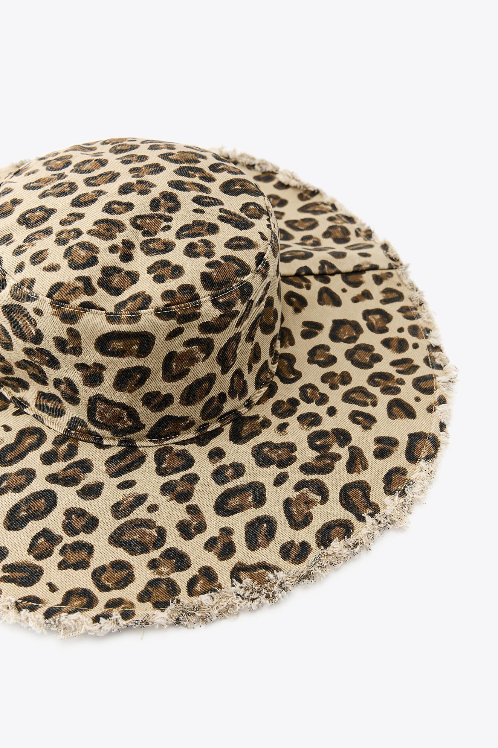 ANIMAL PRINT BUCKET HAT Product Image