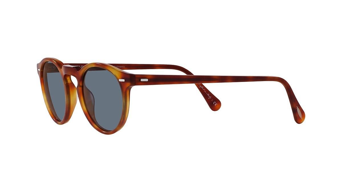 Gregory Peck Sun 0OV5217S__1485W4 Product Image