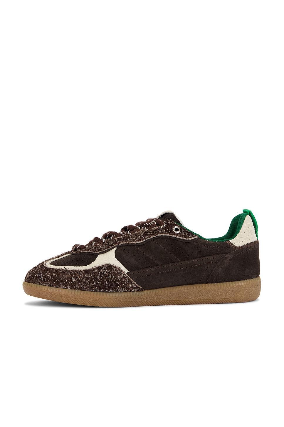 Tb.490 Trek Sneaker ALOHAS Product Image