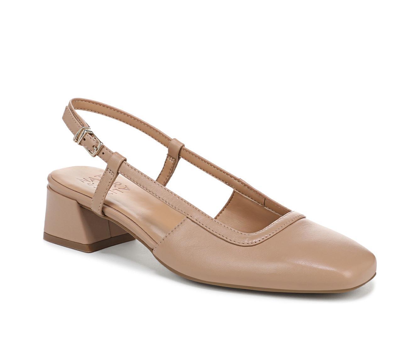 Women's Naturlizer Helena Pumps Product Image