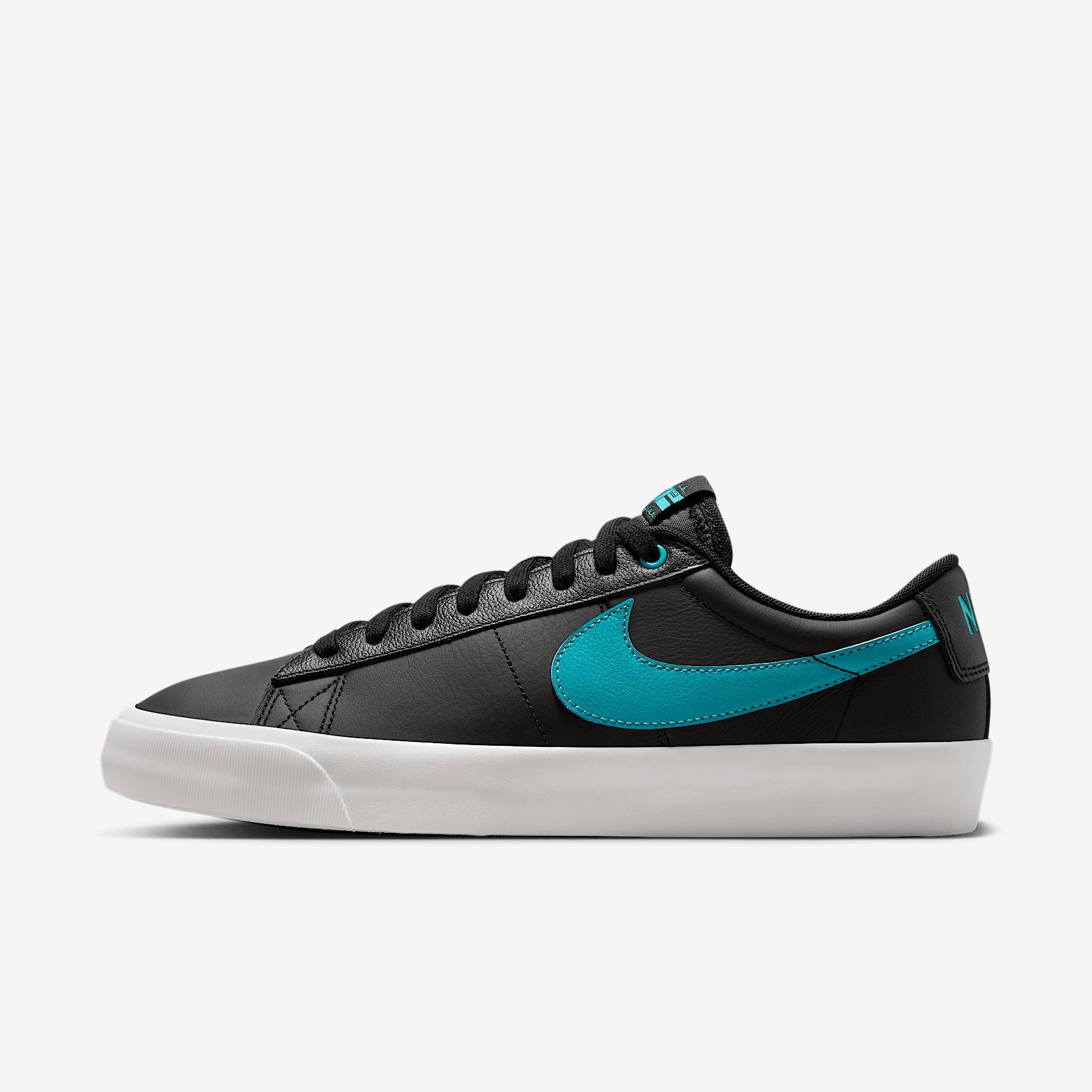 Men's Nike SB Blazer Low Pro GT Shoes Product Image