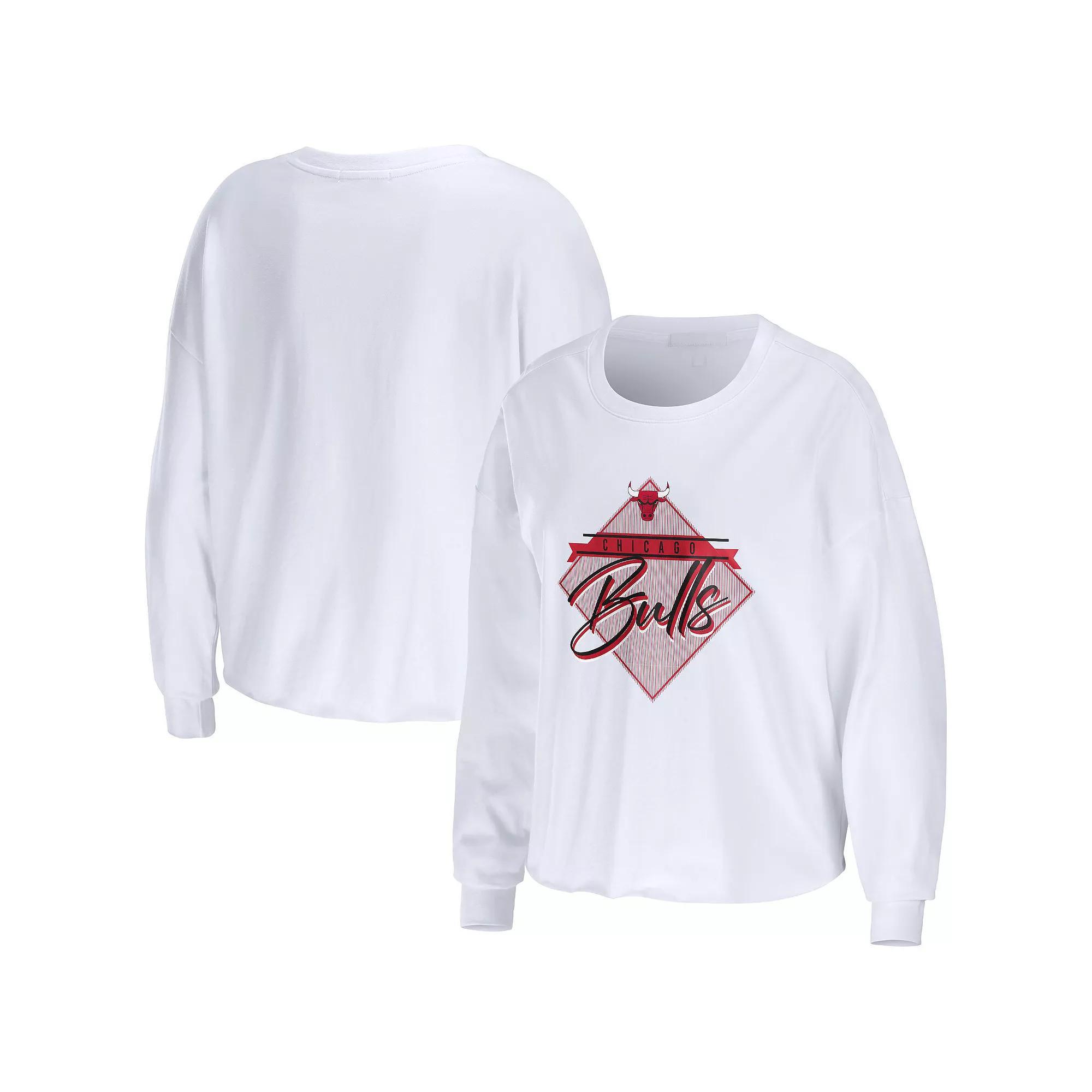 Women's WEAR by Erin Andrews White Chicago Bulls Cropped Long Sleeve T-Shirt, Size: XL Product Image