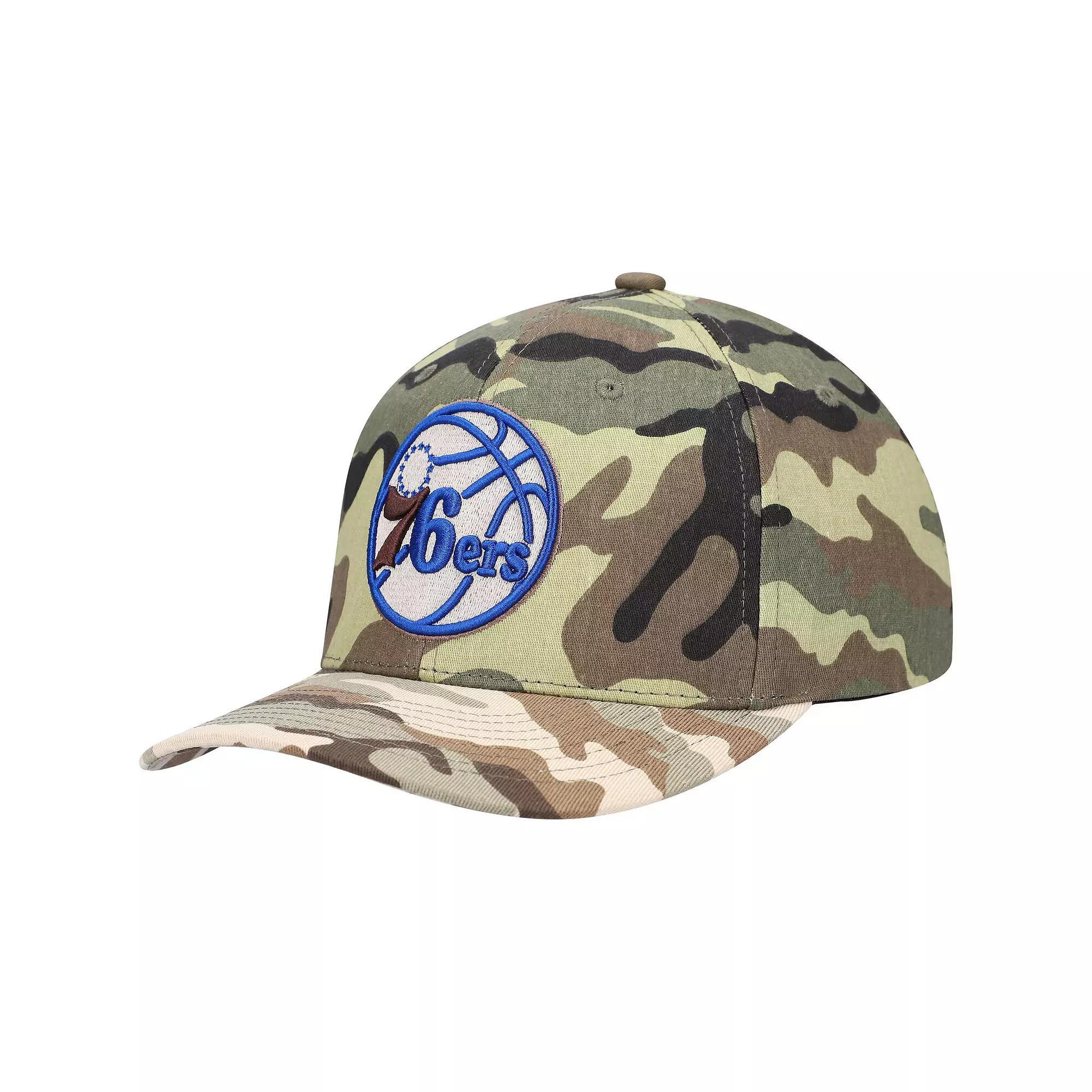 Men's Mitchell & Ness Camo Philadelphia 76ers Woodland Desert Snapback Hat, 76r Green Product Image