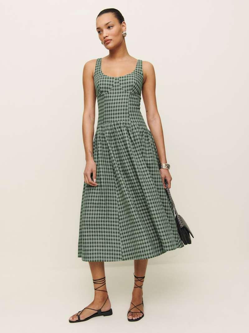 Petites Roslyn Linen Dress Product Image