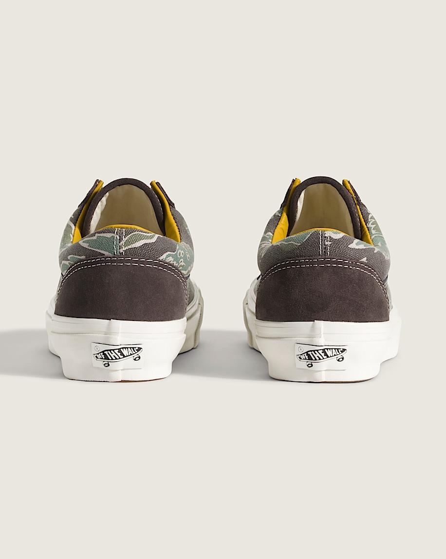 Premium Old Skool Shoe in Tiger Green / After Dark Brown| Vans US Product Image