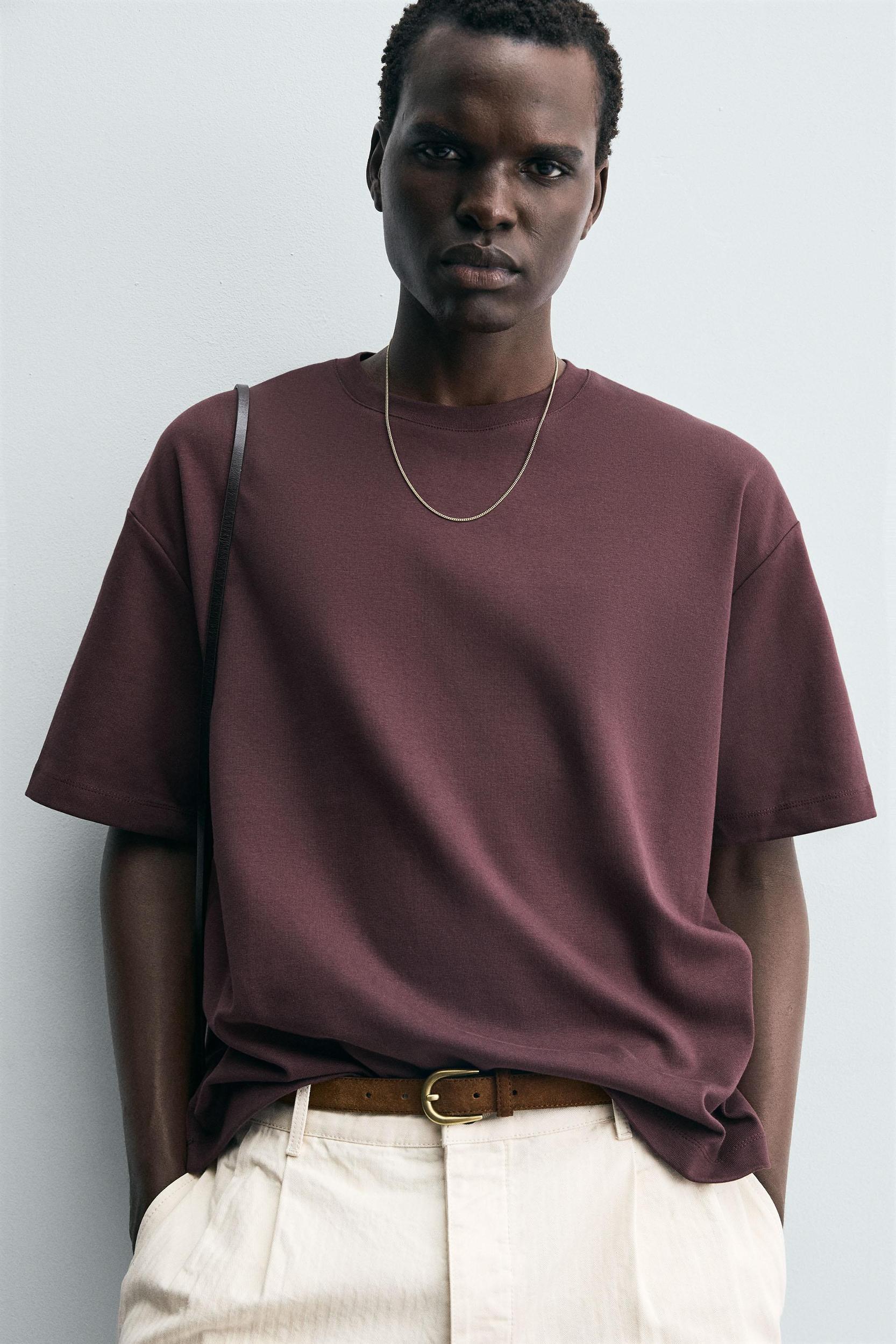 FLORAL EMBROIDERY T-SHIRT Product Image