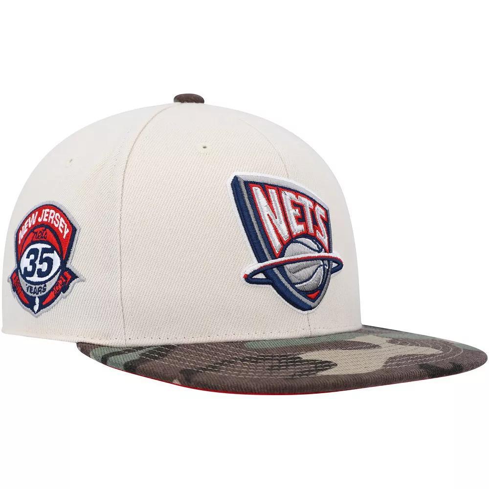 Men's Mitchell & Ness Cream/Camo New Jersey Nets Hardwood Classics 35th Anniversary Off White Camo Fitted Hat, Size: 7 1/8, Nba Green Product Image