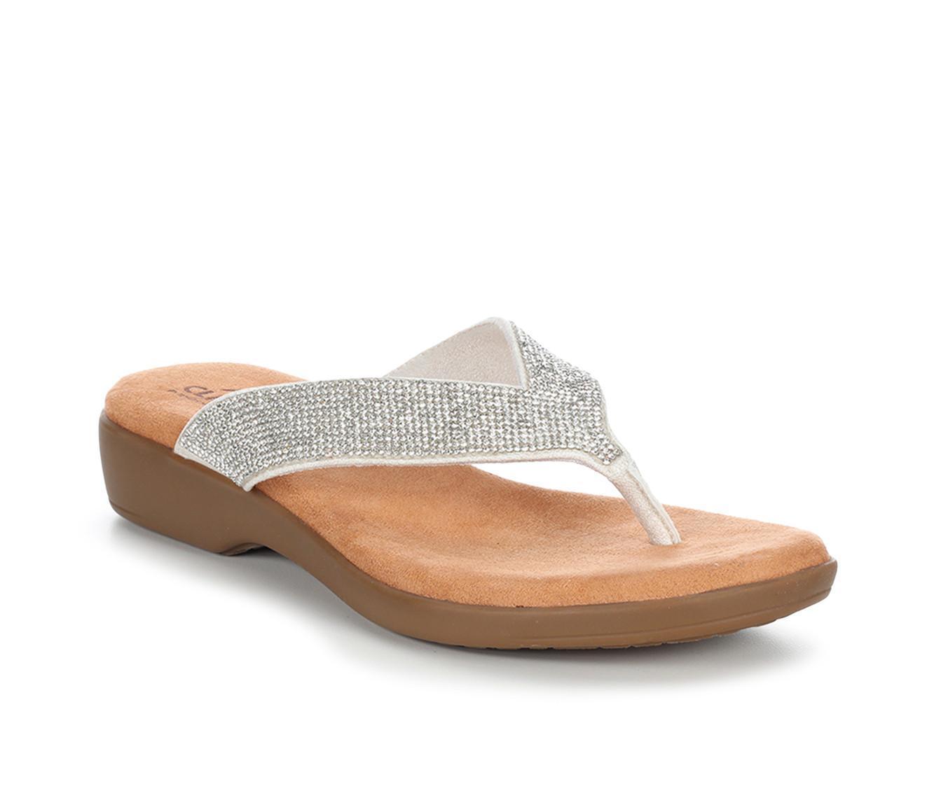 Women's Cliffs by White Mountain Be Charm Flip-Flops Product Image