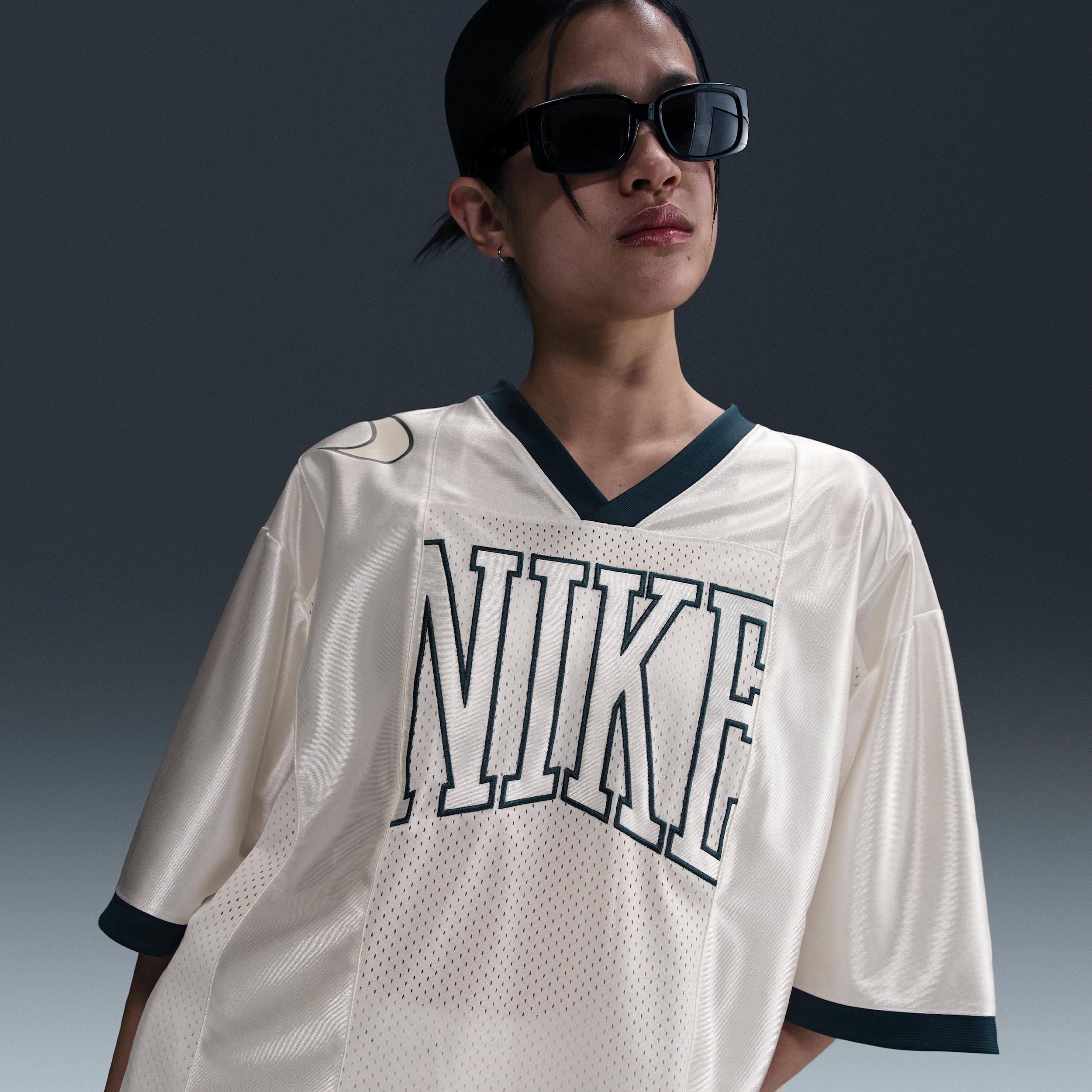 Women's Nike Sportswear Street Oversized Short-Sleeve Graphic Jersey Product Image