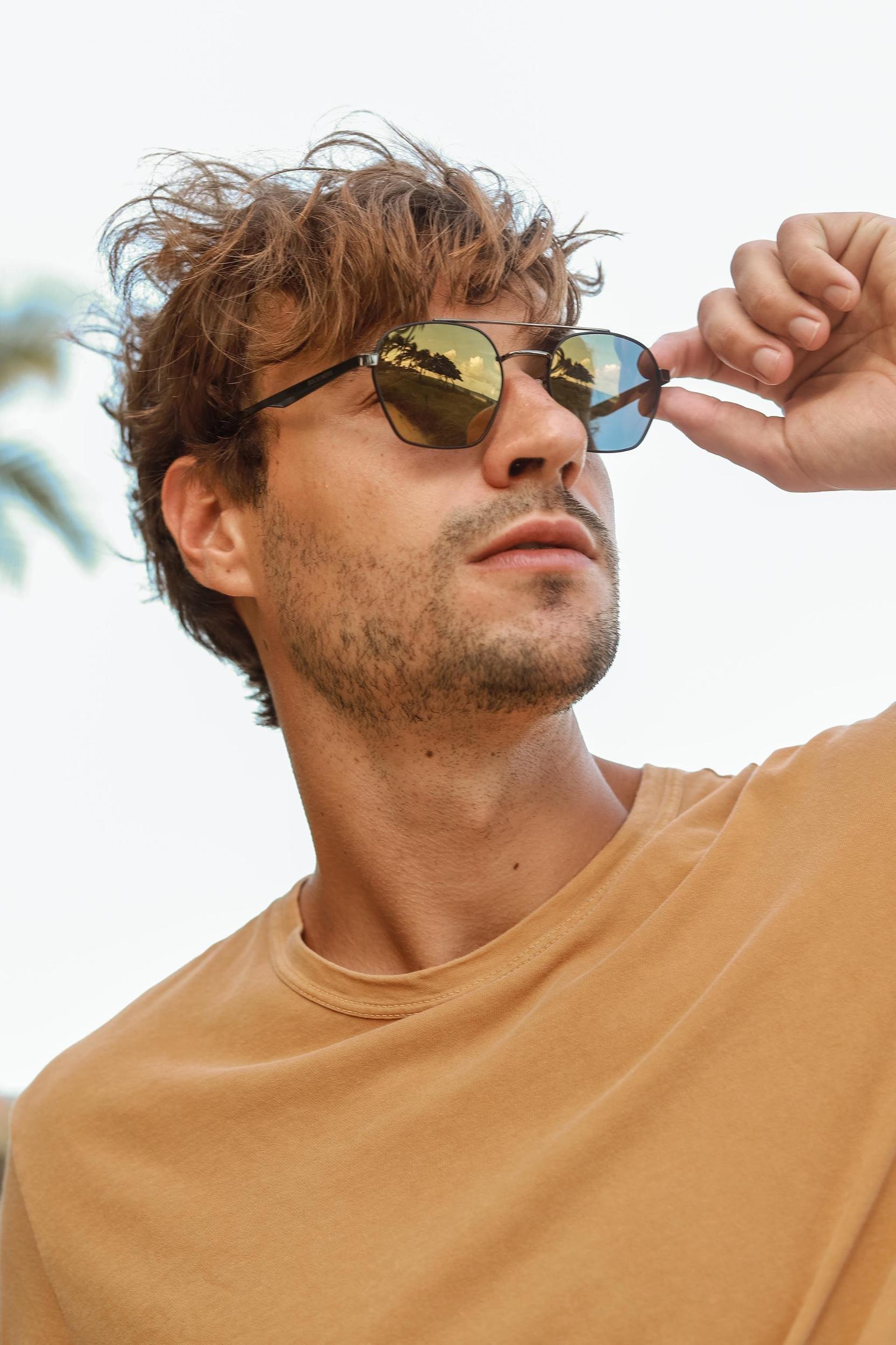 Biscayners Woodcrest Black Men's Sunglasses Male Product Image