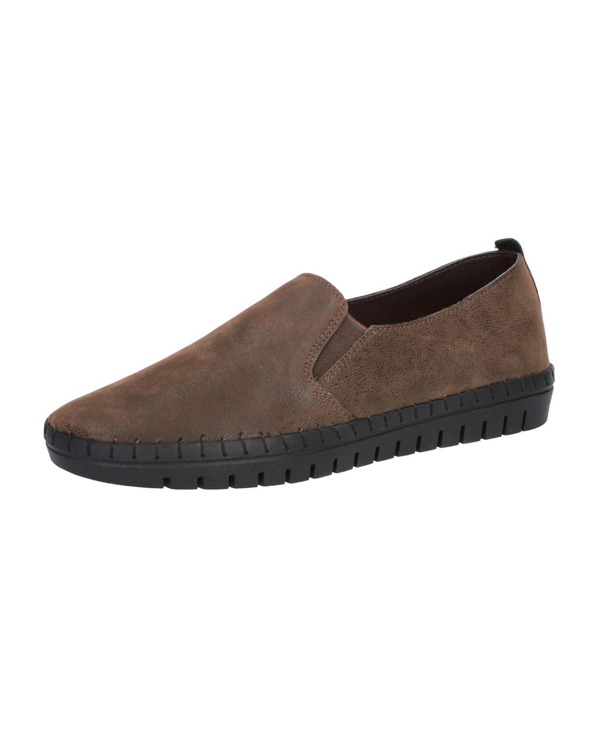 Easy Street Fresh Womens Slip-On Sneakers Product Image