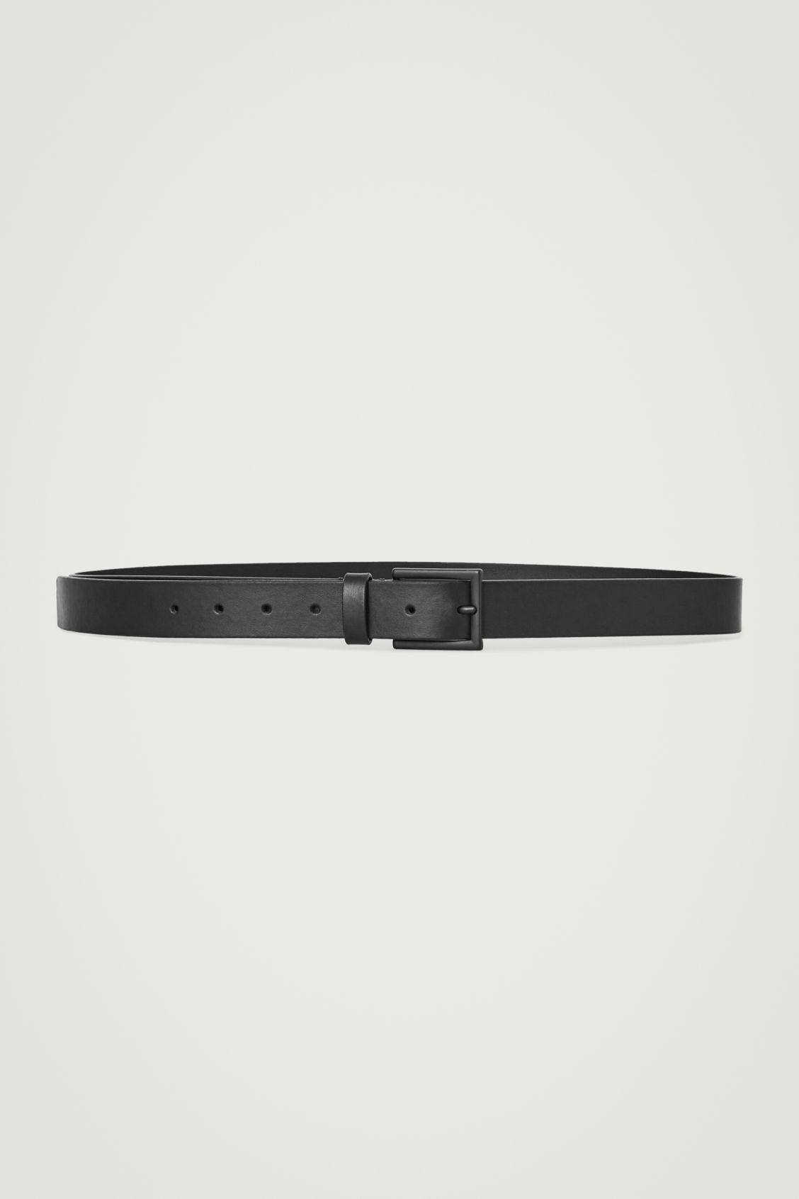 MATTE LEATHER BELT Product Image