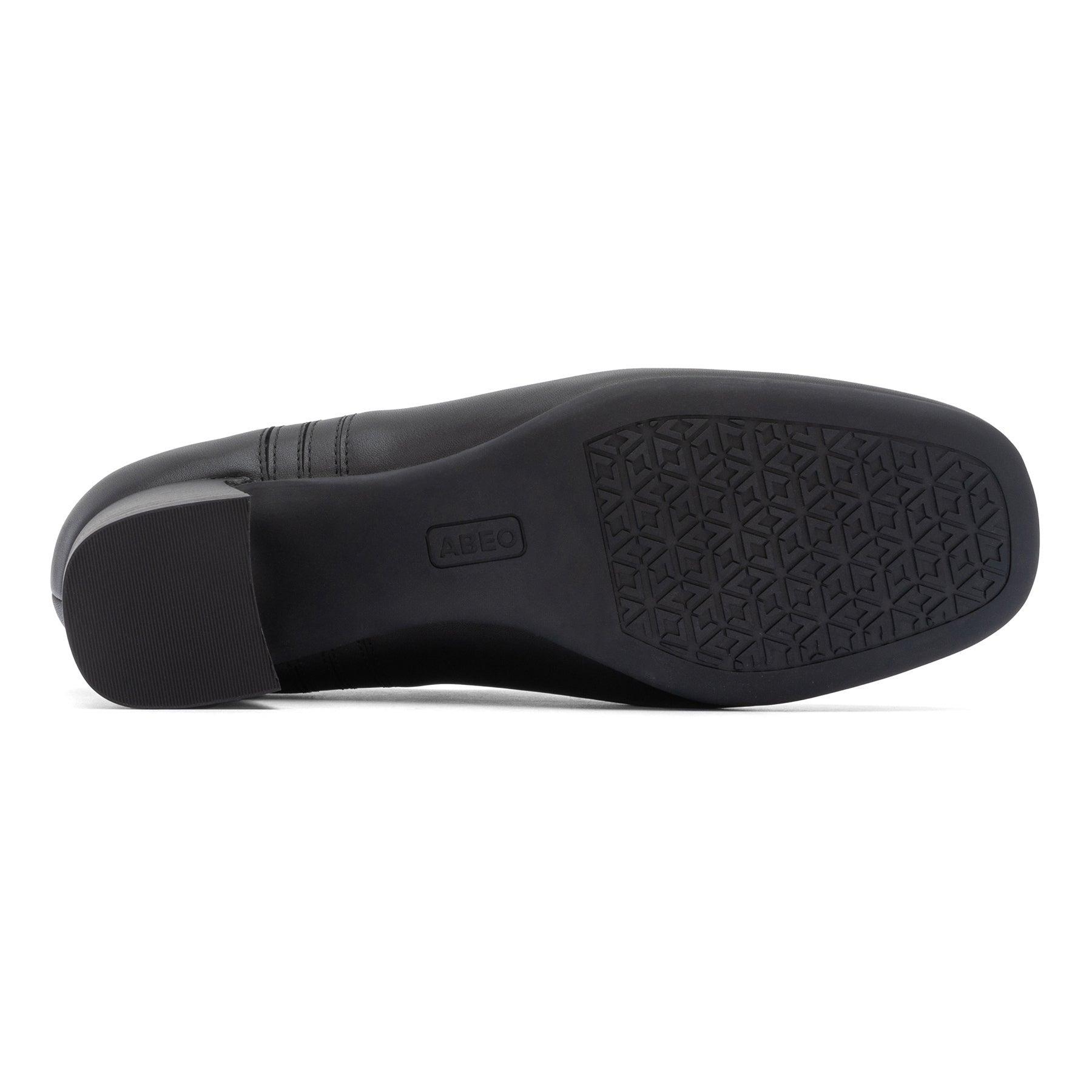 Avenue Slip On Product Image