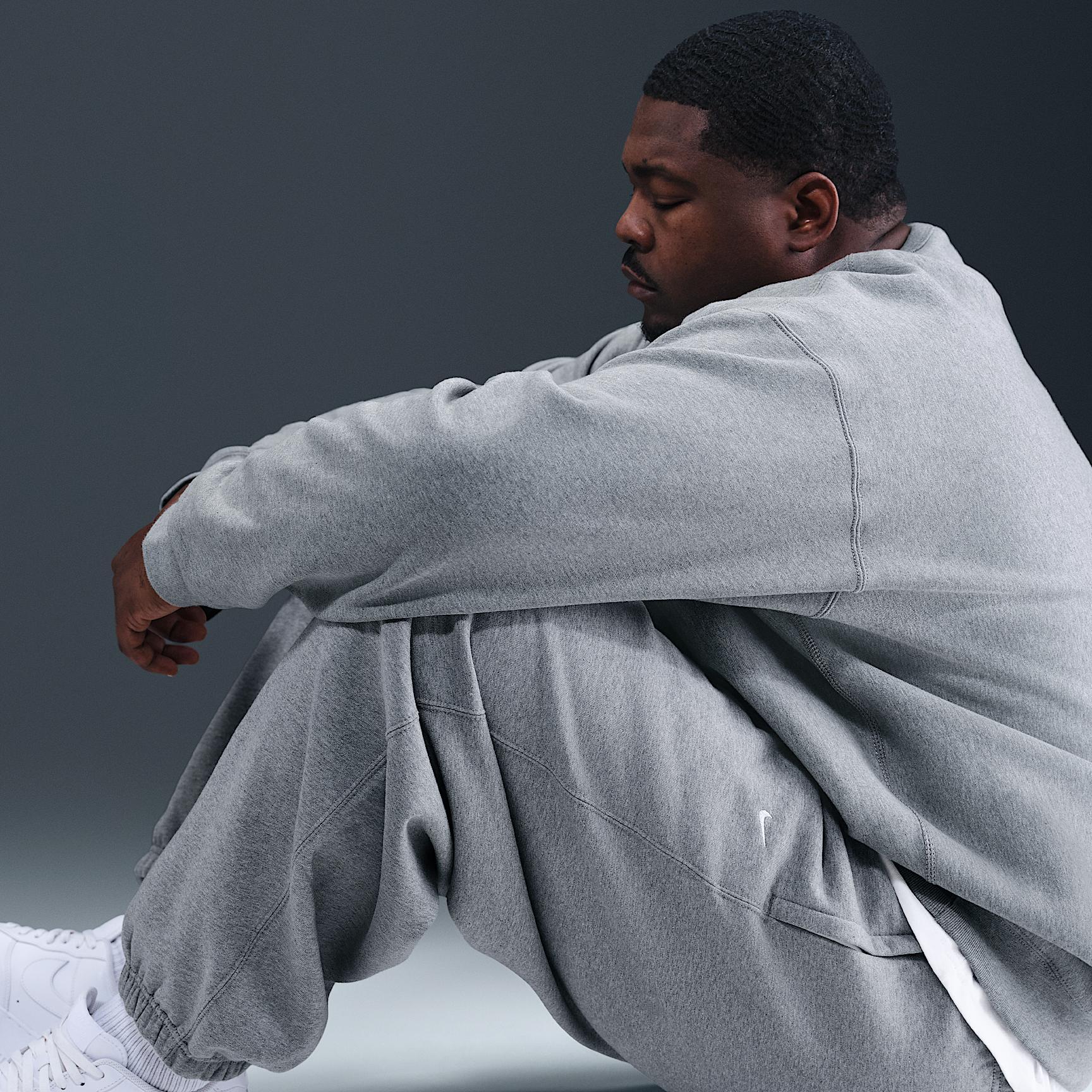 Nike Men's Solo Swoosh Cuffed Fleece Pants Product Image